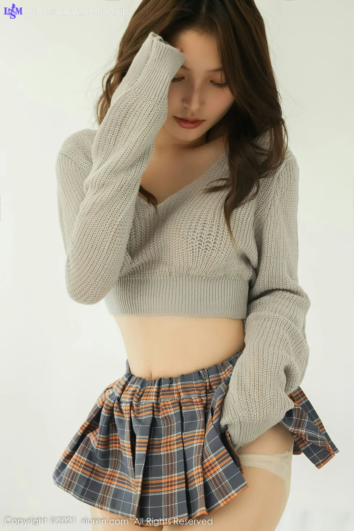 XiuRen 秀人 No.4369 格子短裙 兔妹妹 性感写真3 - 19