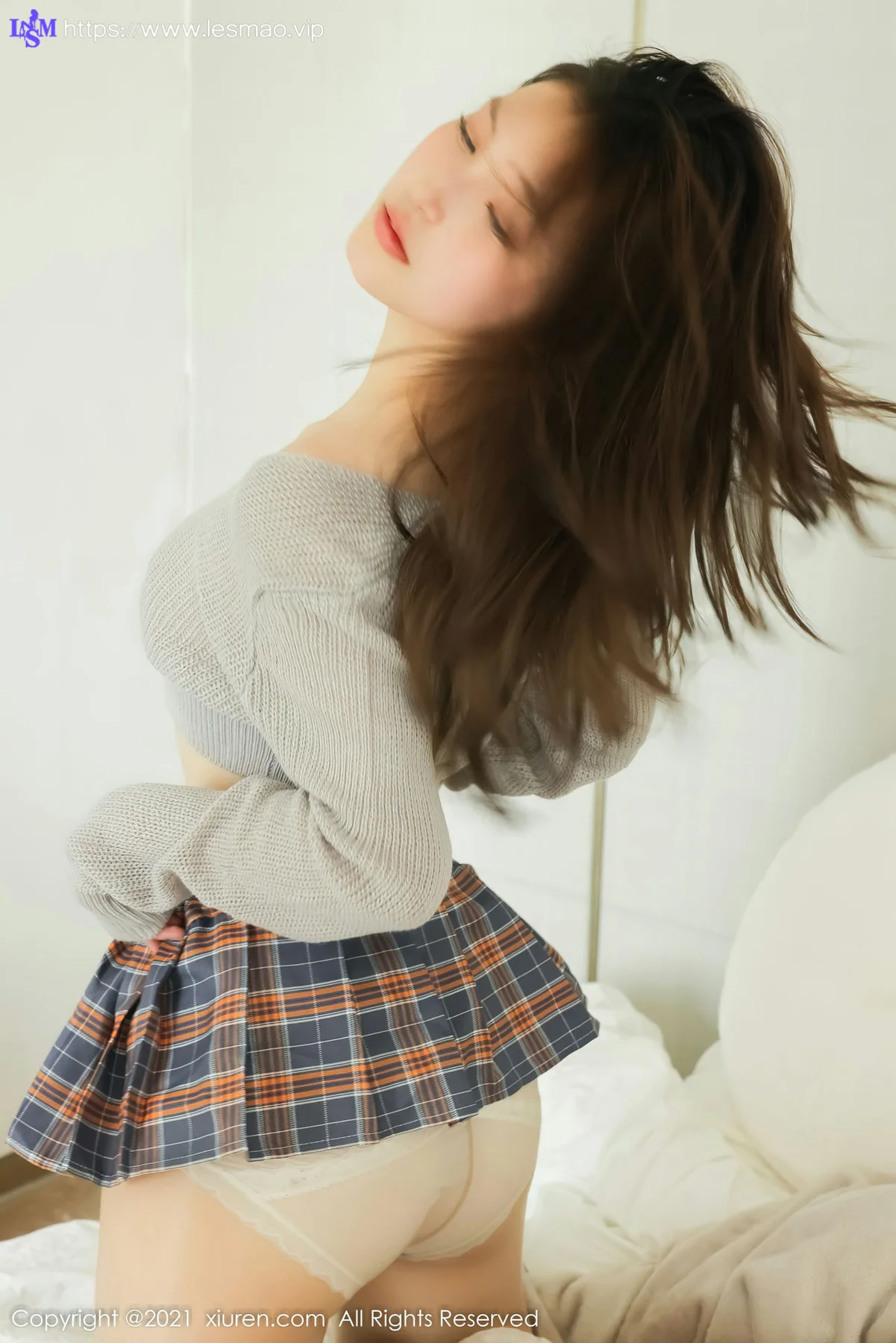 XiuRen 秀人 No.4369 格子短裙 兔妹妹 性感写真3 - 38