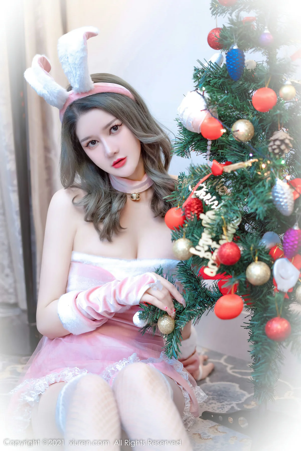XiuRen 秀人 No.4374 橙色披风 文芮jeninfer 性感写真 - 41