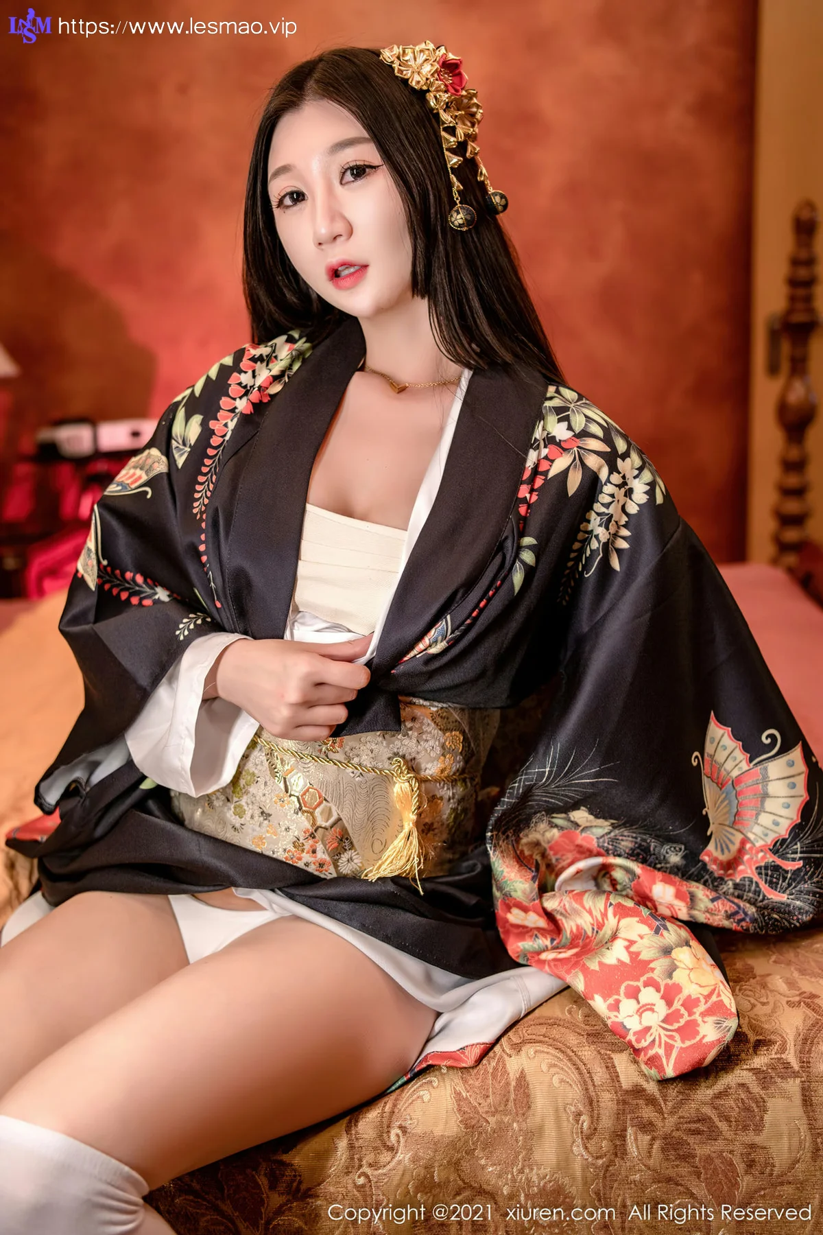 XiuRen 秀人 No.4386 肉感御姐 顾乔楠Cora 性感写真 - 12