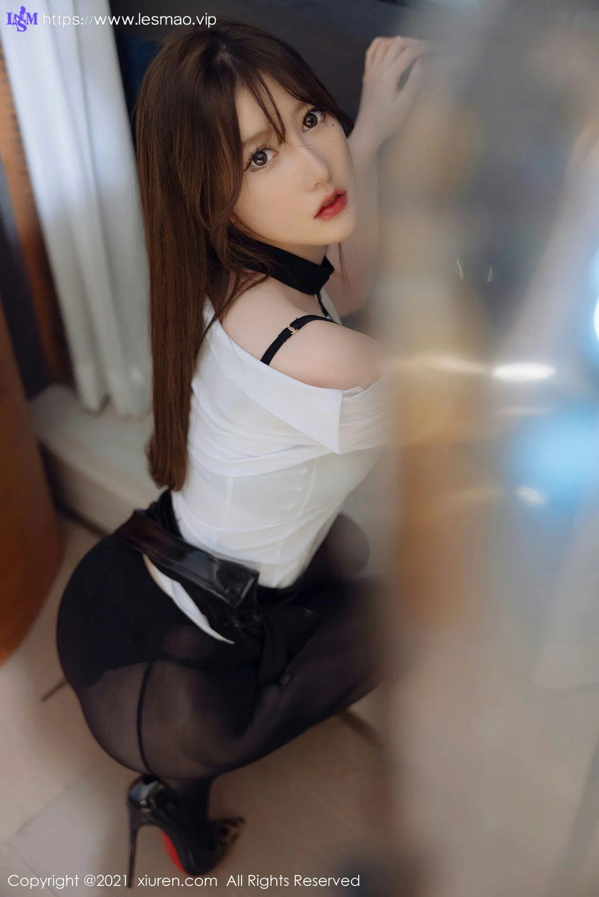 XiuRen 秀人 No.4395 黑色皮裙  美桃酱 性感写真222 - 37