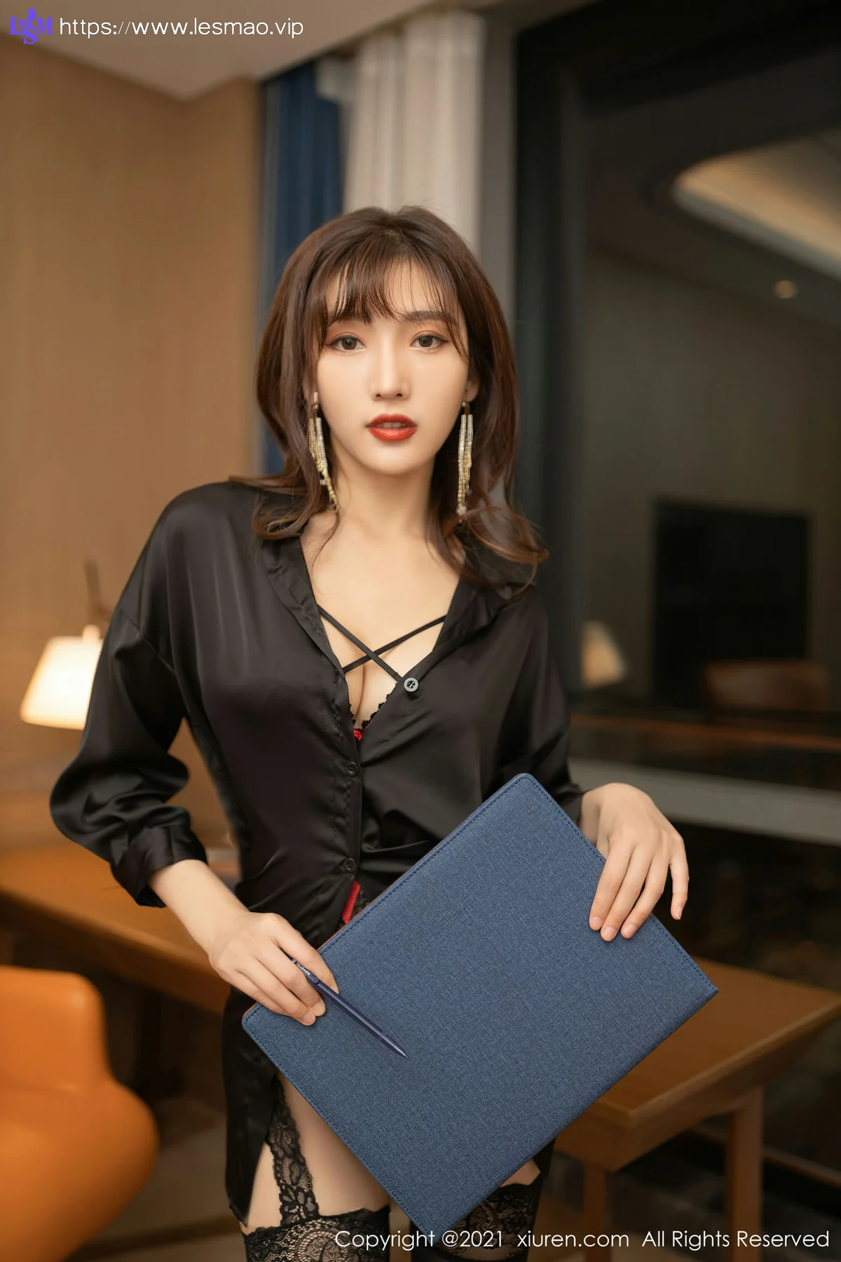 XiuRen 秀人 No.4396 和同事出差题材 陆萱萱 性感写真1 - 38