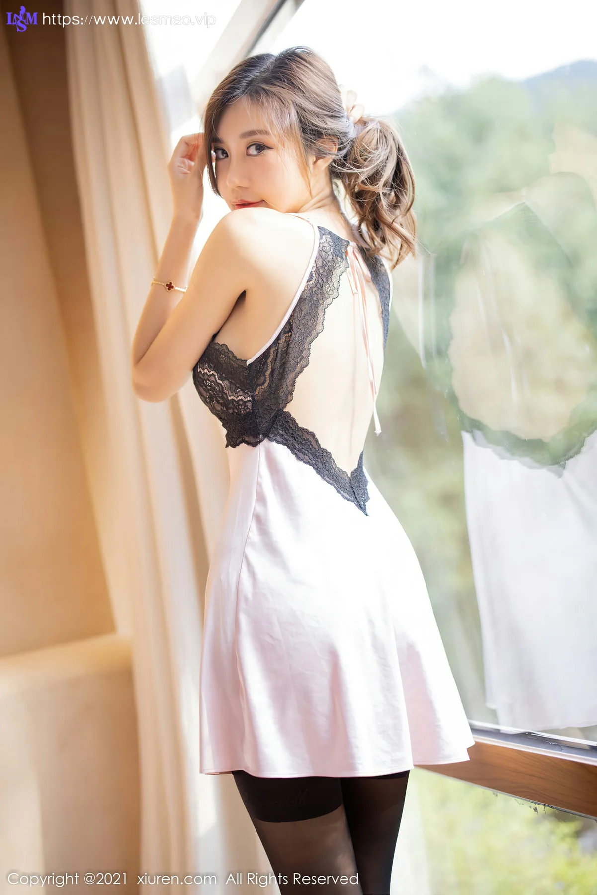 XiuRen 秀人 No.4398 迷人黑丝 绮里嘉ula 性感写真11 - 34