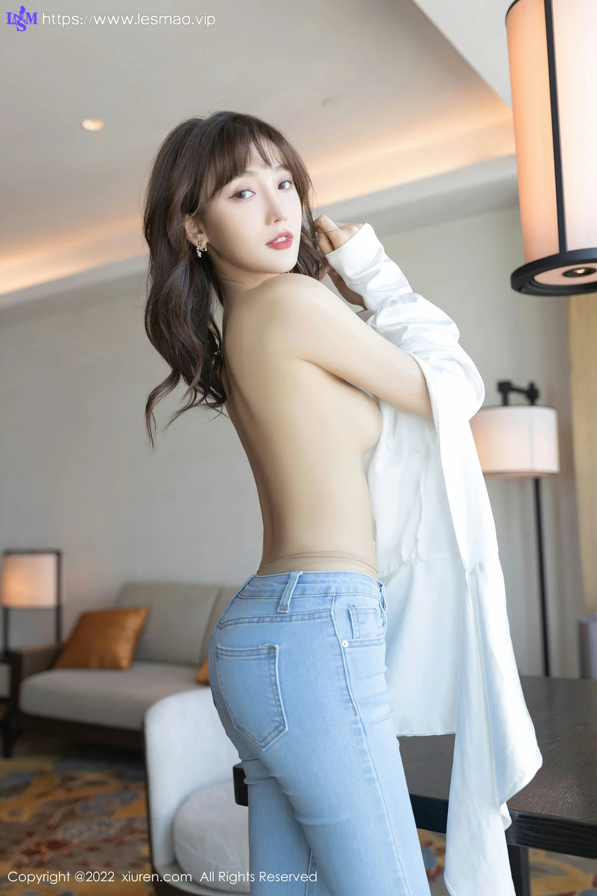 XiuRen 秀人 No.4425 简约白T 陆萱萱 性感写真90P - 86