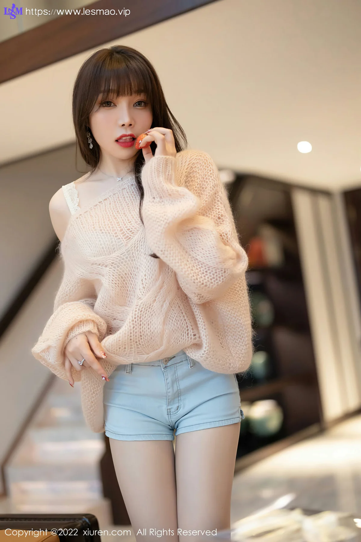 XiuRen 秀人 No.4435 淡黄色毛衣 芝芝Booty 性感写真22 - 15