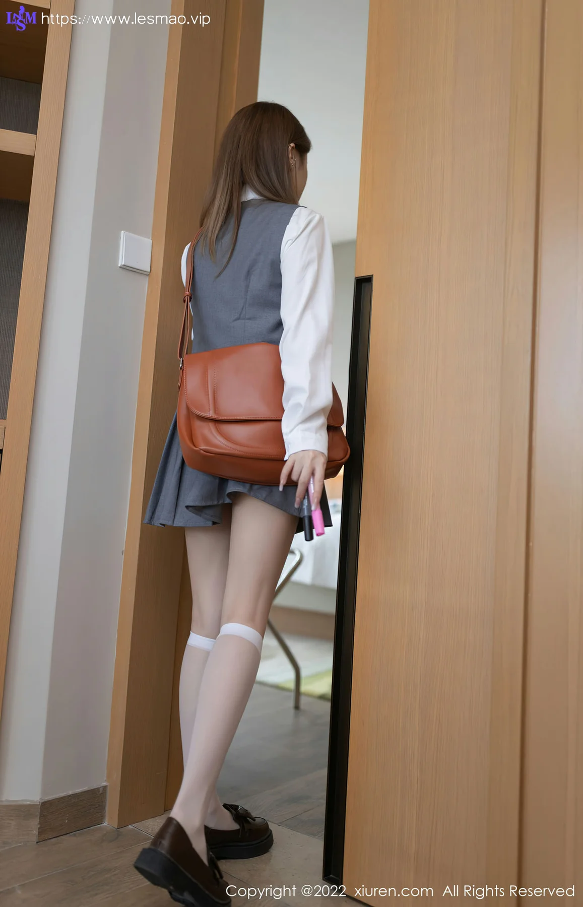 XiuRen 秀人 No.4436 清纯制服诱惑 鱼子酱Fish 性感写真1 - 13