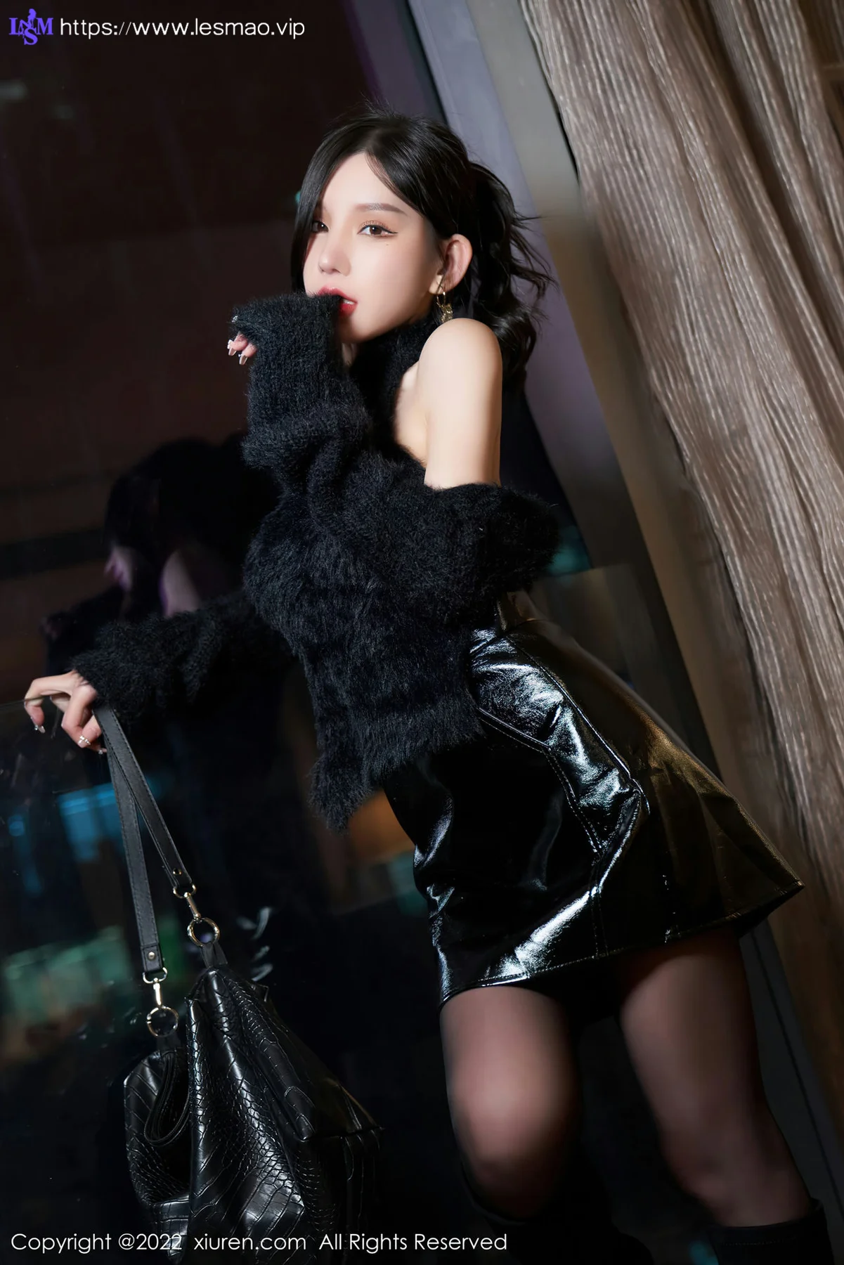 XiuRen 秀人 No.4437 黑色皮裙 周于希Sally 性感写真111 - 17