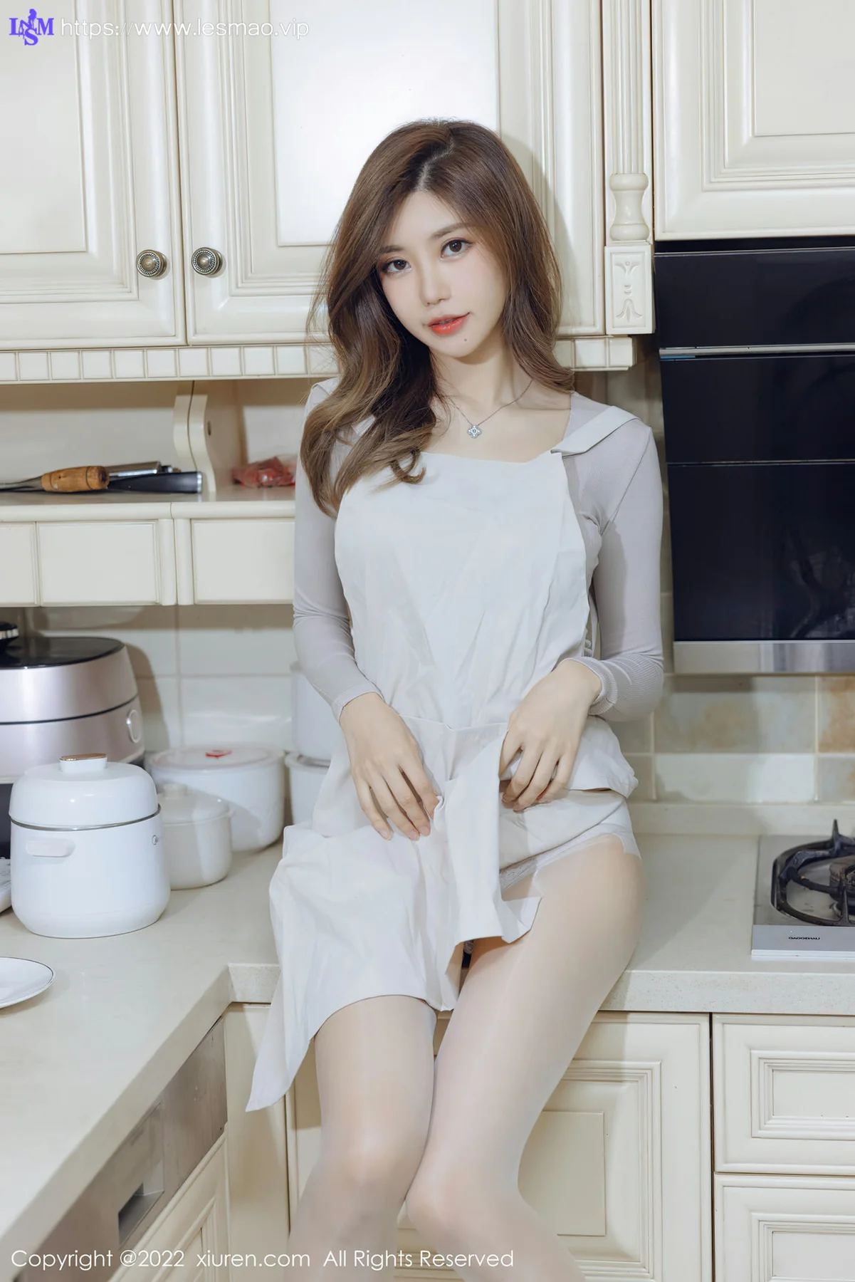 XiuRen 秀人 No.4438 厨娘上岗角色扮演 绮里嘉ula 性感写真111 - 16