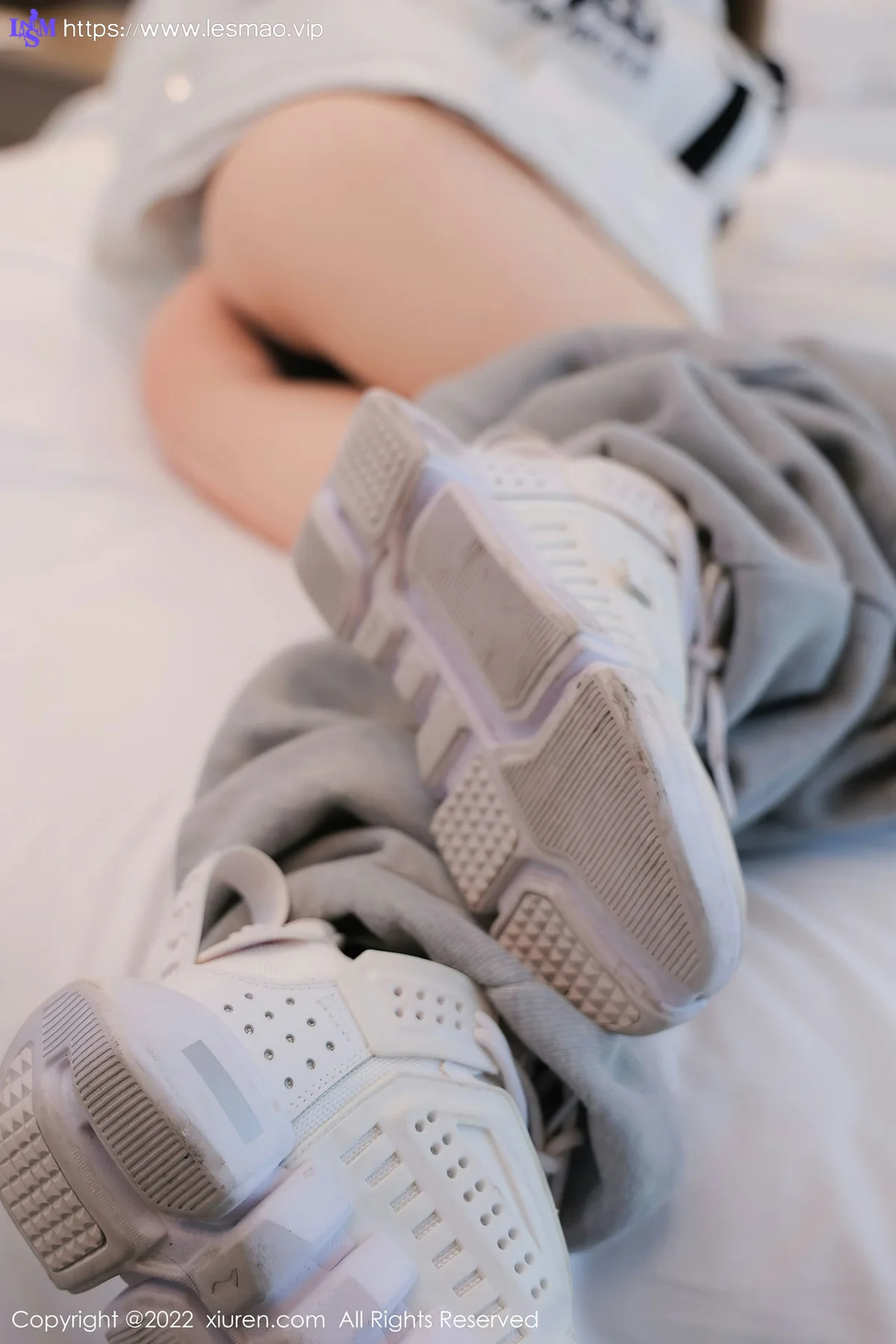XiuRen 秀人 No.4470 极致美腿 奶瓶. 性感写真1 - 37