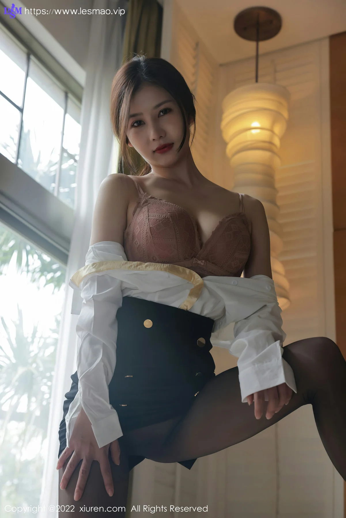 XiuRen 秀人 No.4472 私人女管家 尹甜甜 三亚旅拍1 - 25