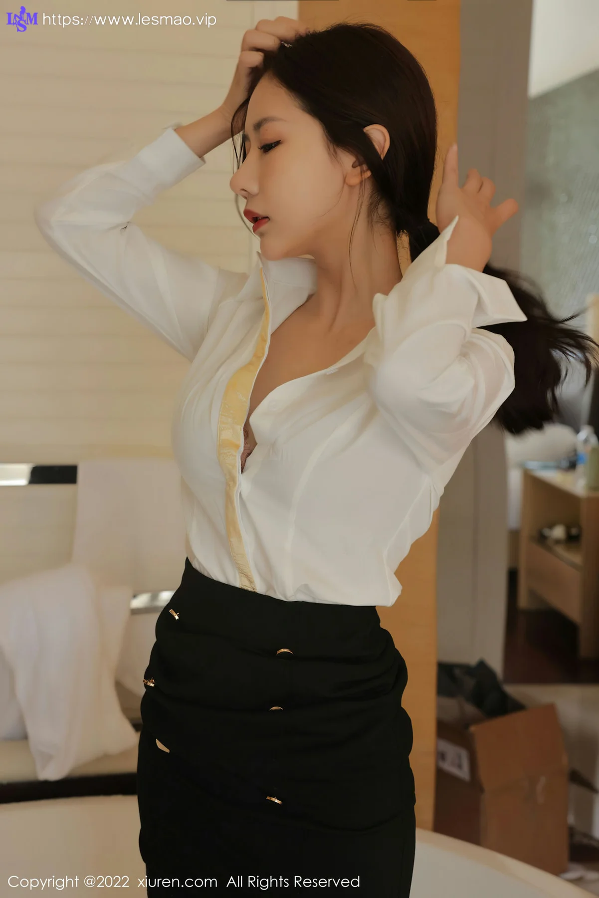 XiuRen 秀人 No.4472 私人女管家 尹甜甜 三亚旅拍1 - 45
