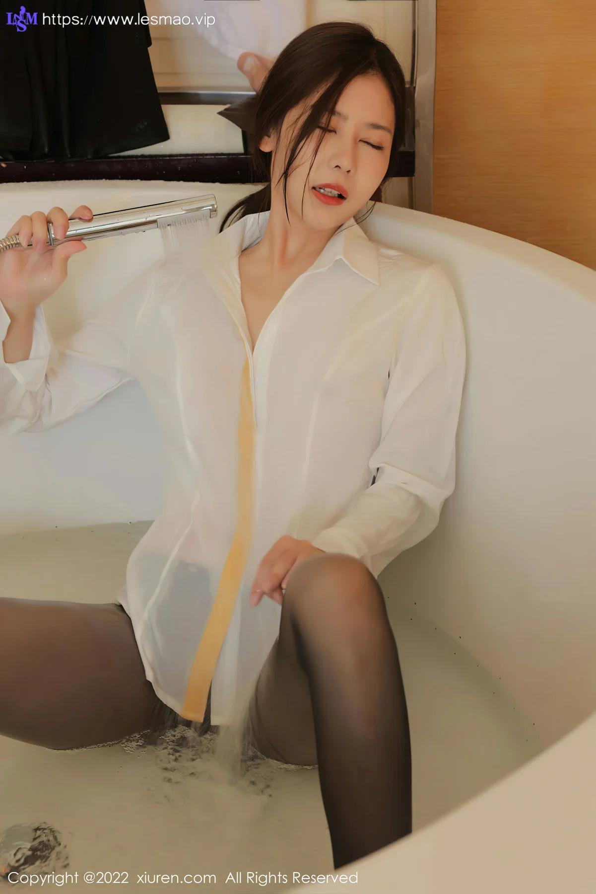 XiuRen 秀人 No.4472 私人女管家 尹甜甜 三亚旅拍1 - 56
