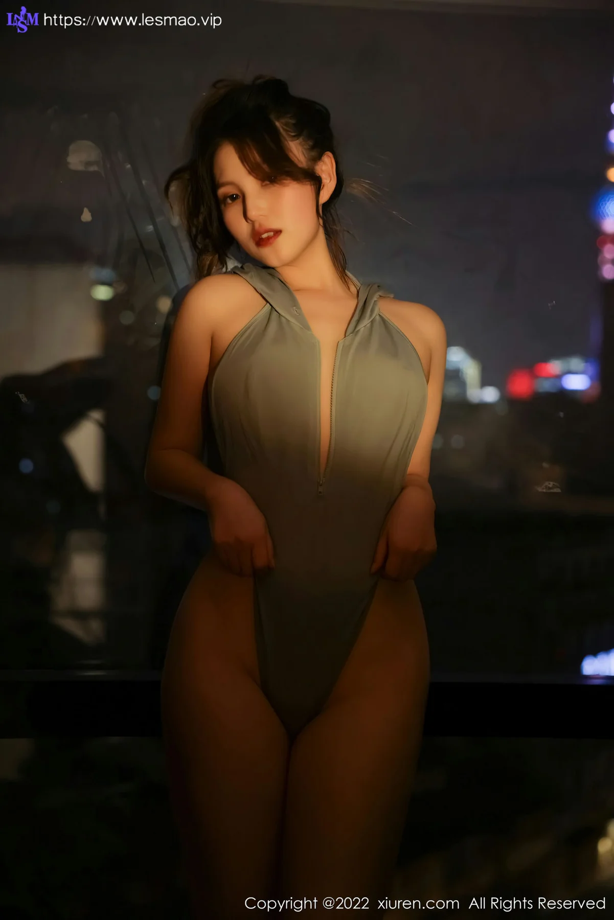XiuRen 秀人 No.4490 居家女友系列 你的兔妹妹 性感写真 - 33