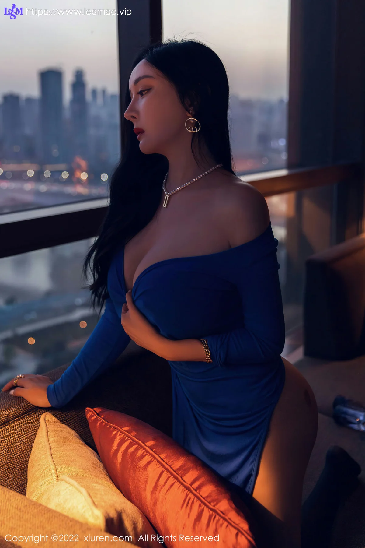 XiuRen 秀人 No.4496 魅惑黑丝 允爾 性感写真1 - 32