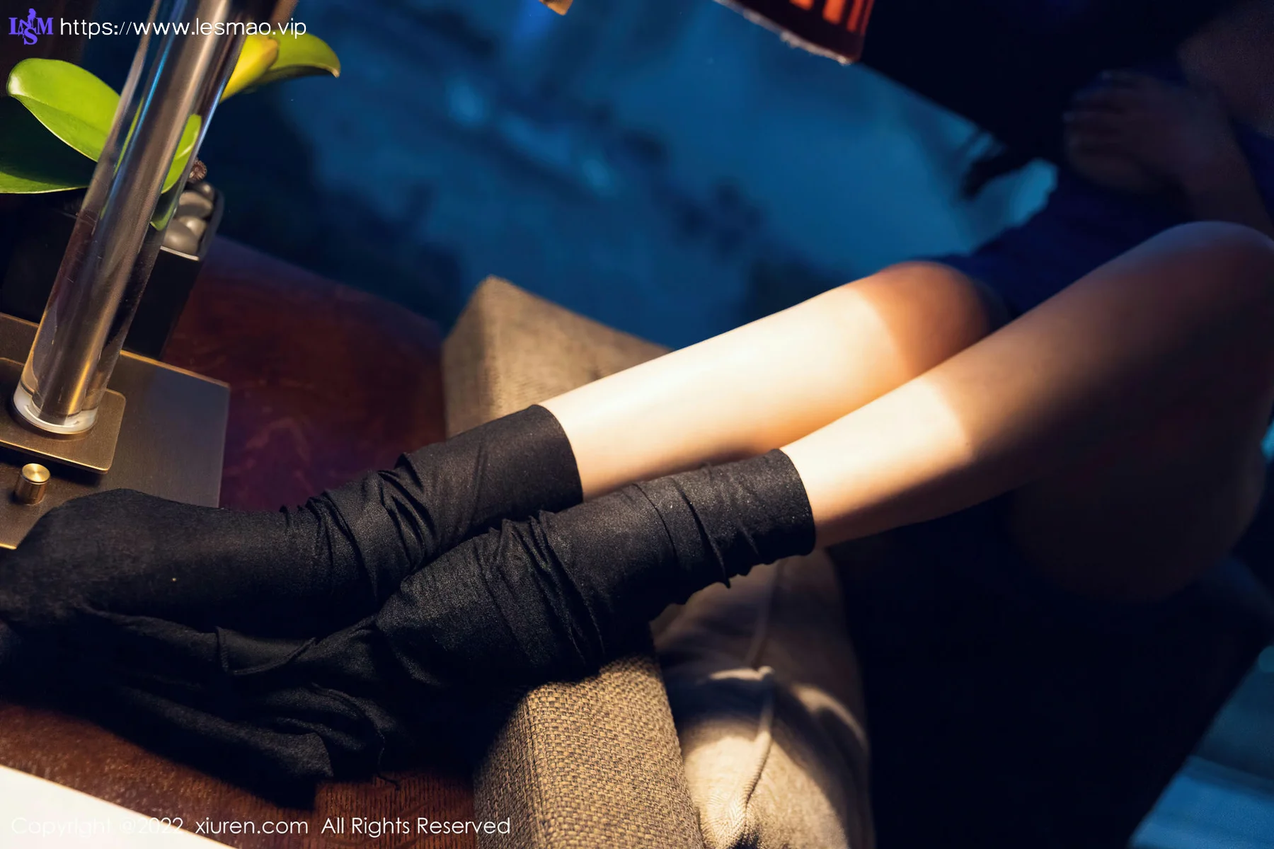 XiuRen 秀人 No.4496 魅惑黑丝 允爾 性感写真1 - 37