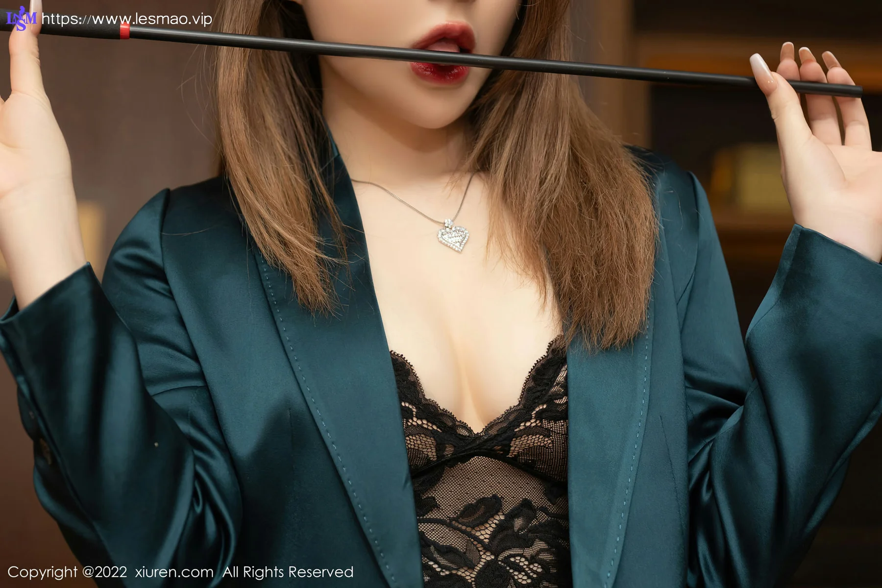 XiuRen 秀人 No.4497 女老板寂寞角色扮演 鱼子酱Fish 性感写真1 - 33