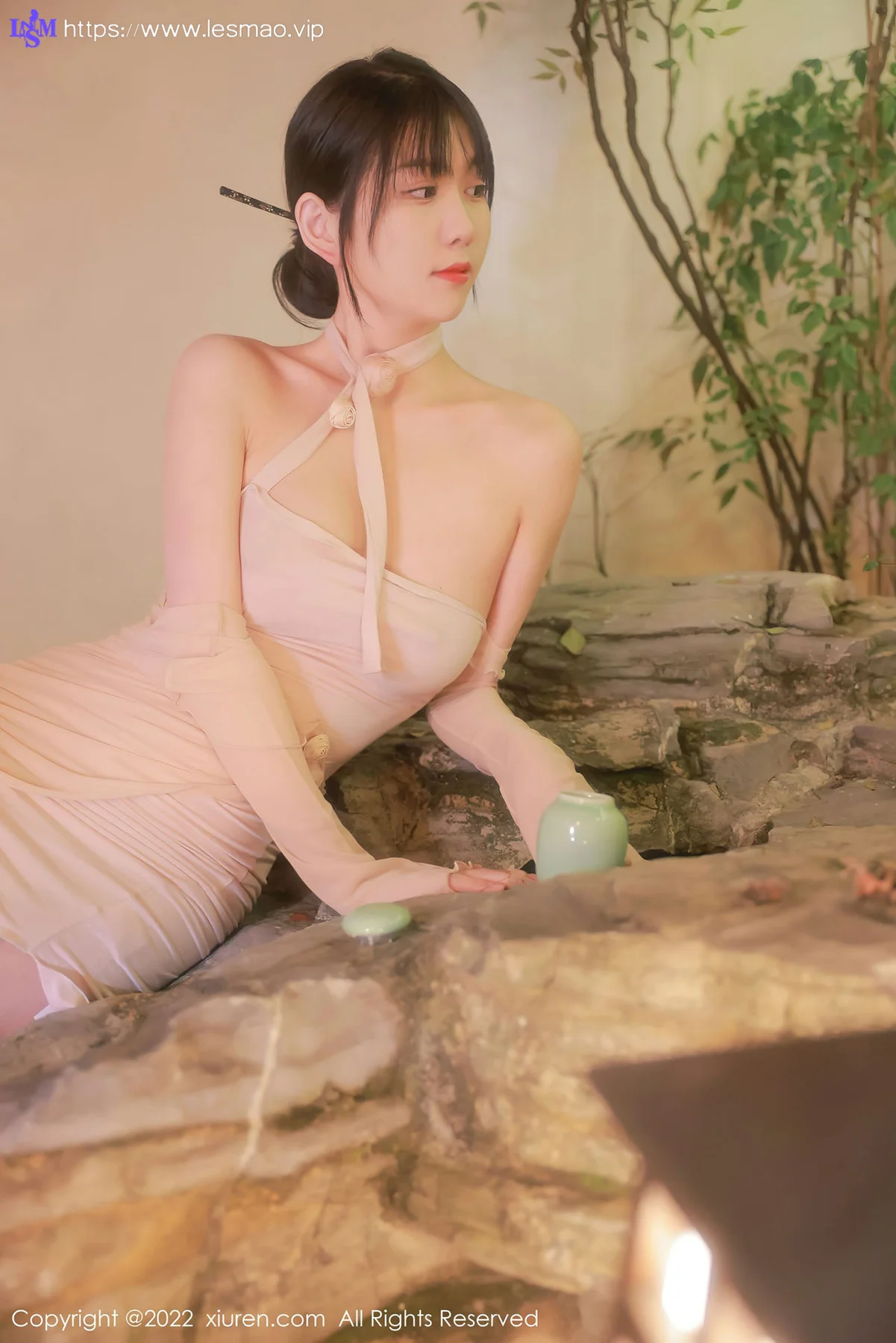 XiuRen 秀人 No.4503 温泉户外主题 李雅柔182CM 性感写真3 - 13