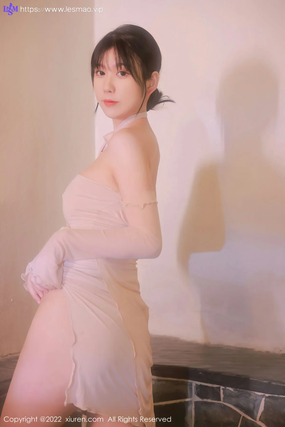 XiuRen 秀人 No.4503 温泉户外主题 李雅柔182CM 性感写真3 - 16