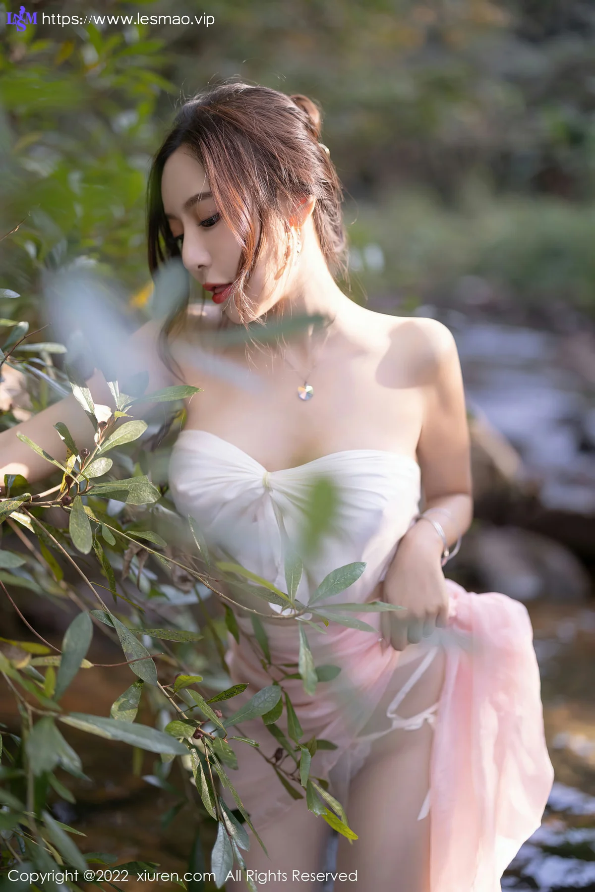 XiuRen 秀人 No.4511 野外拍摄 王馨瑶yanni 性感写真11 - 48