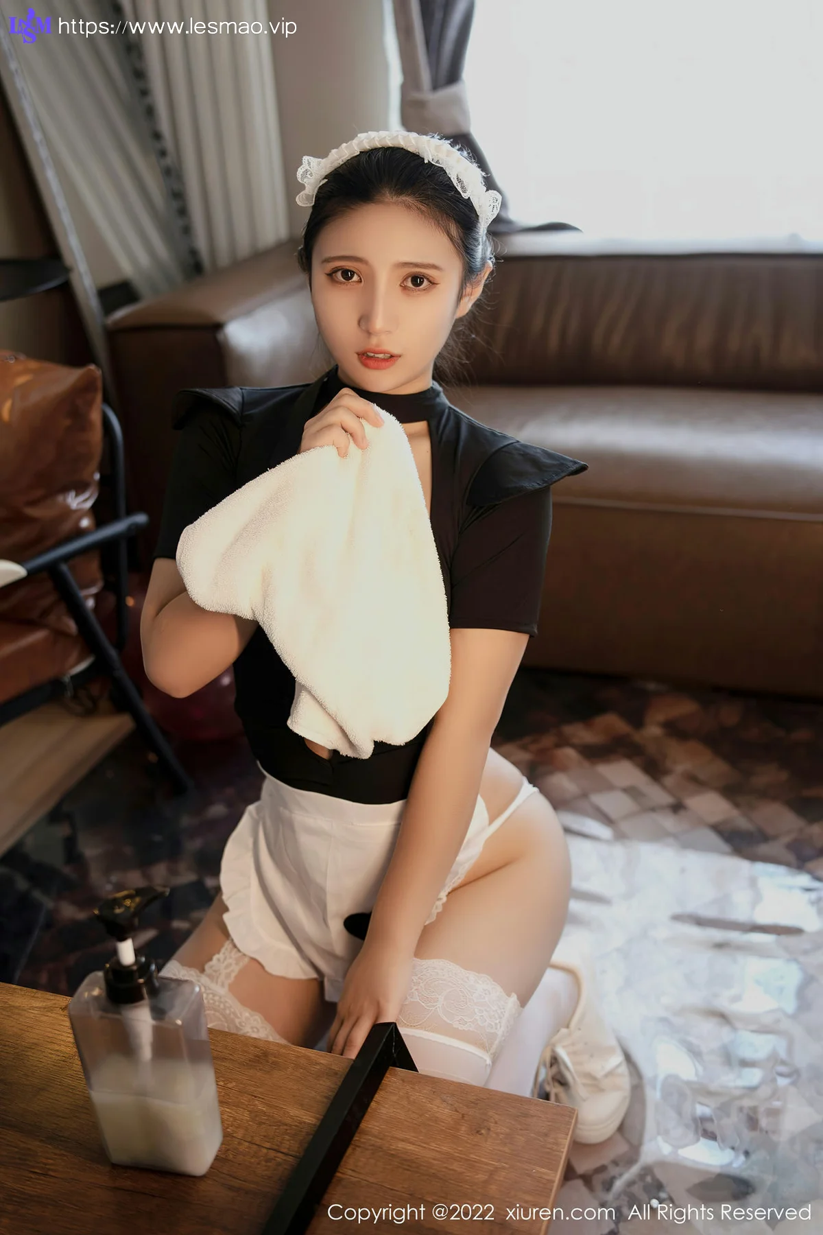 XiuRen 秀人 No.4554 小女仆美模 久久Aimee 22年第一弹写真22 - 35