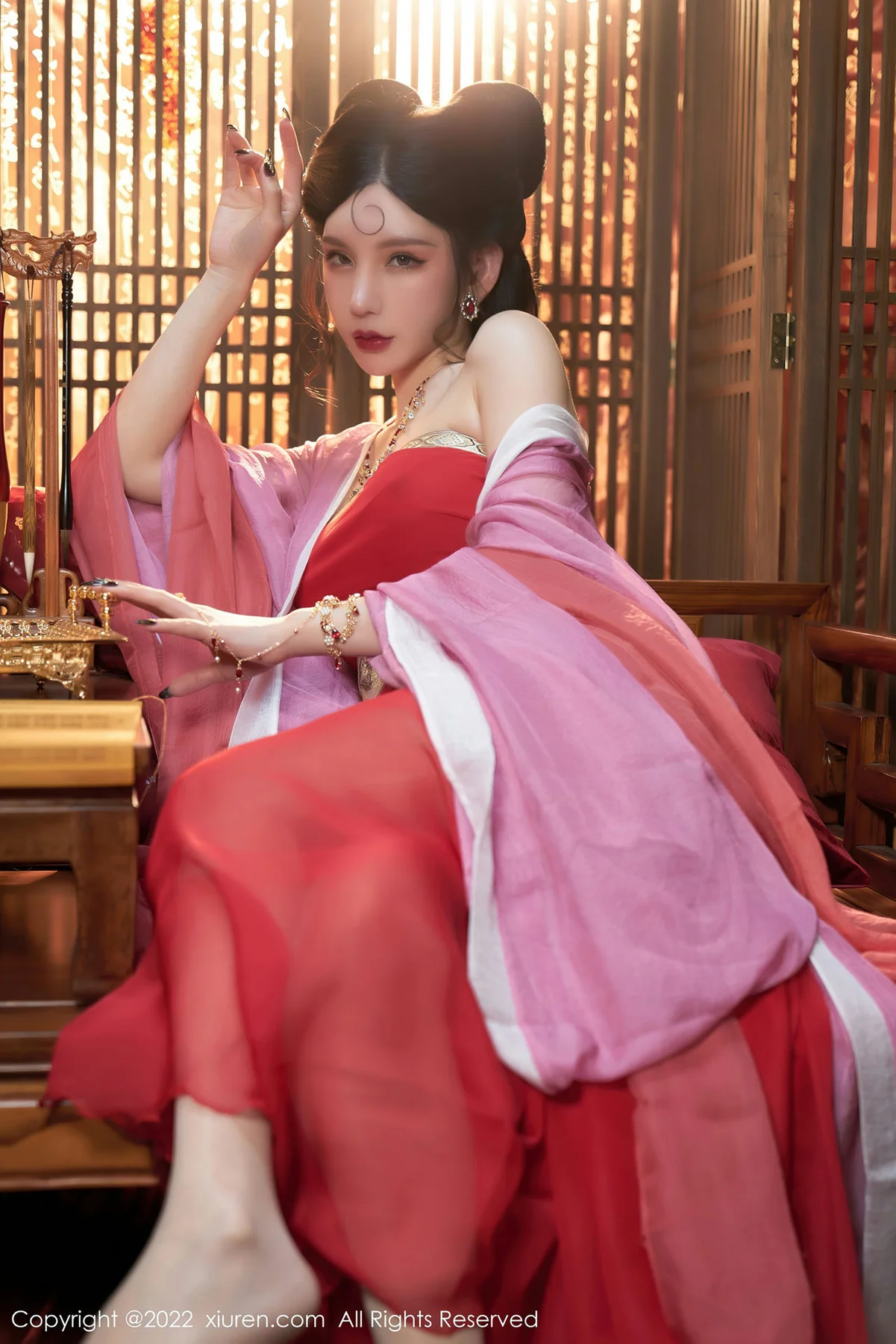 XiuRen 秀人 No.4575 古装服饰装扮 周于希Sally 三亚旅拍111 - 25