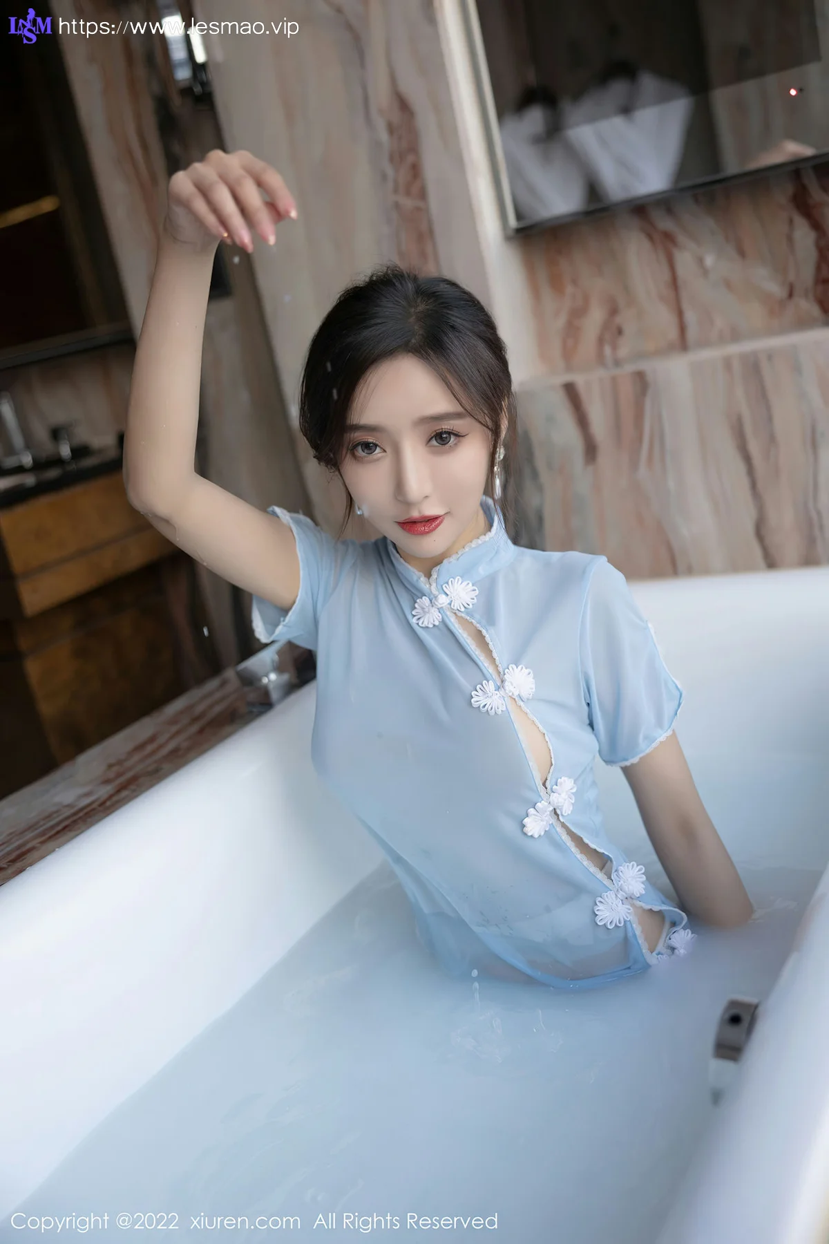 XiuRen 秀人 No.4581 户外拍摄 王馨瑶yanni 性感写真11 - 39