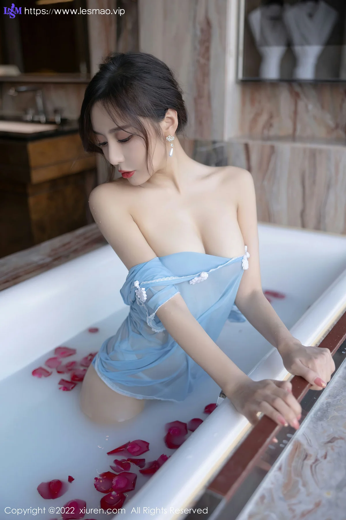 XiuRen 秀人 No.4581 户外拍摄 王馨瑶yanni 性感写真11 - 61