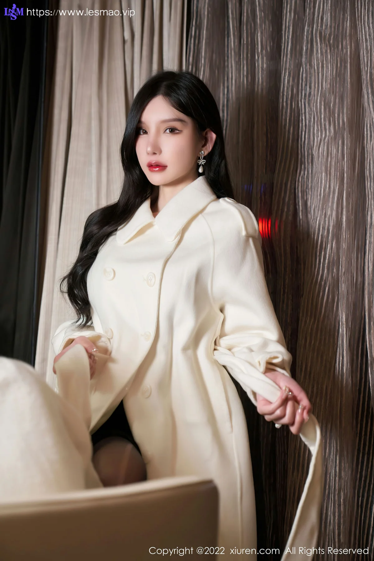XiuRen 秀人 No.4594 黑色连衣吊裙 周于希Sally 三亚旅拍111 - 16