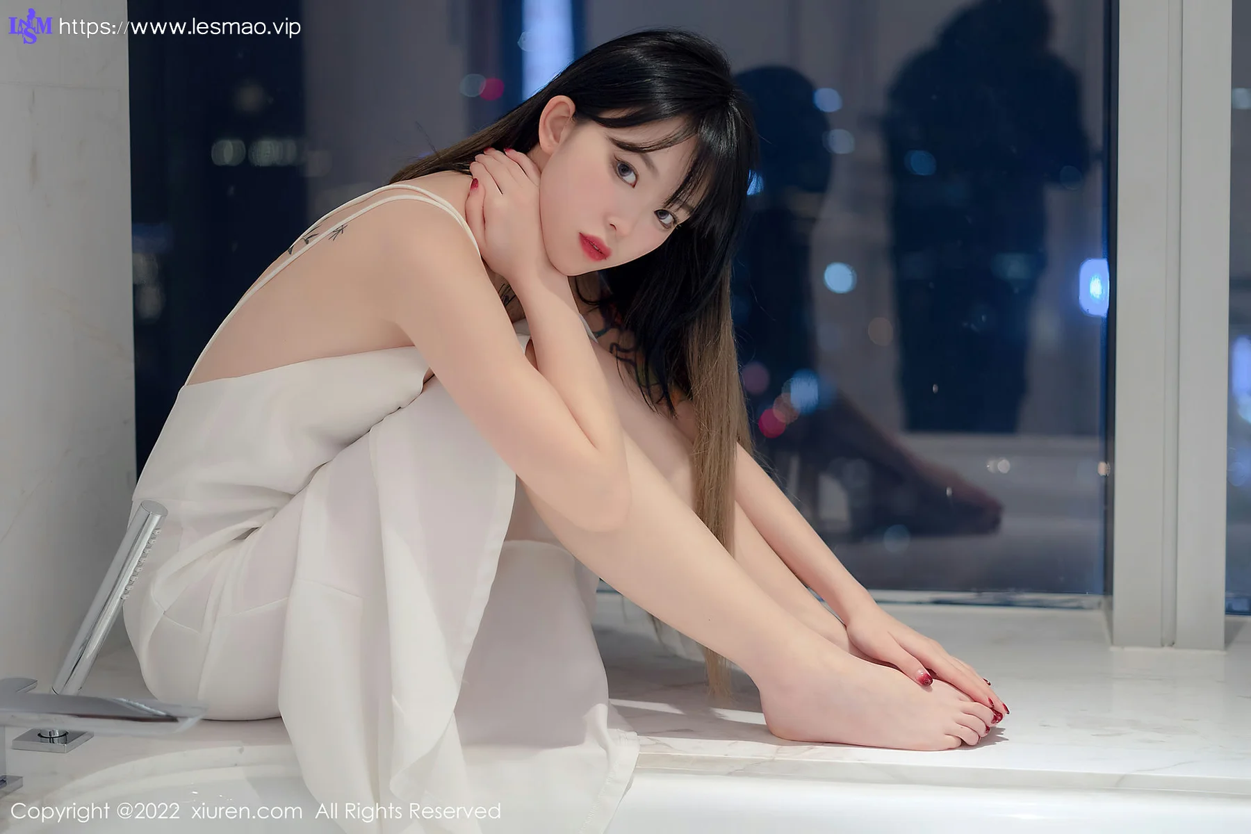 XiuRen 秀人 No.4611 轻透薄纱吊带 奶瓶. 性感写真3 - 23