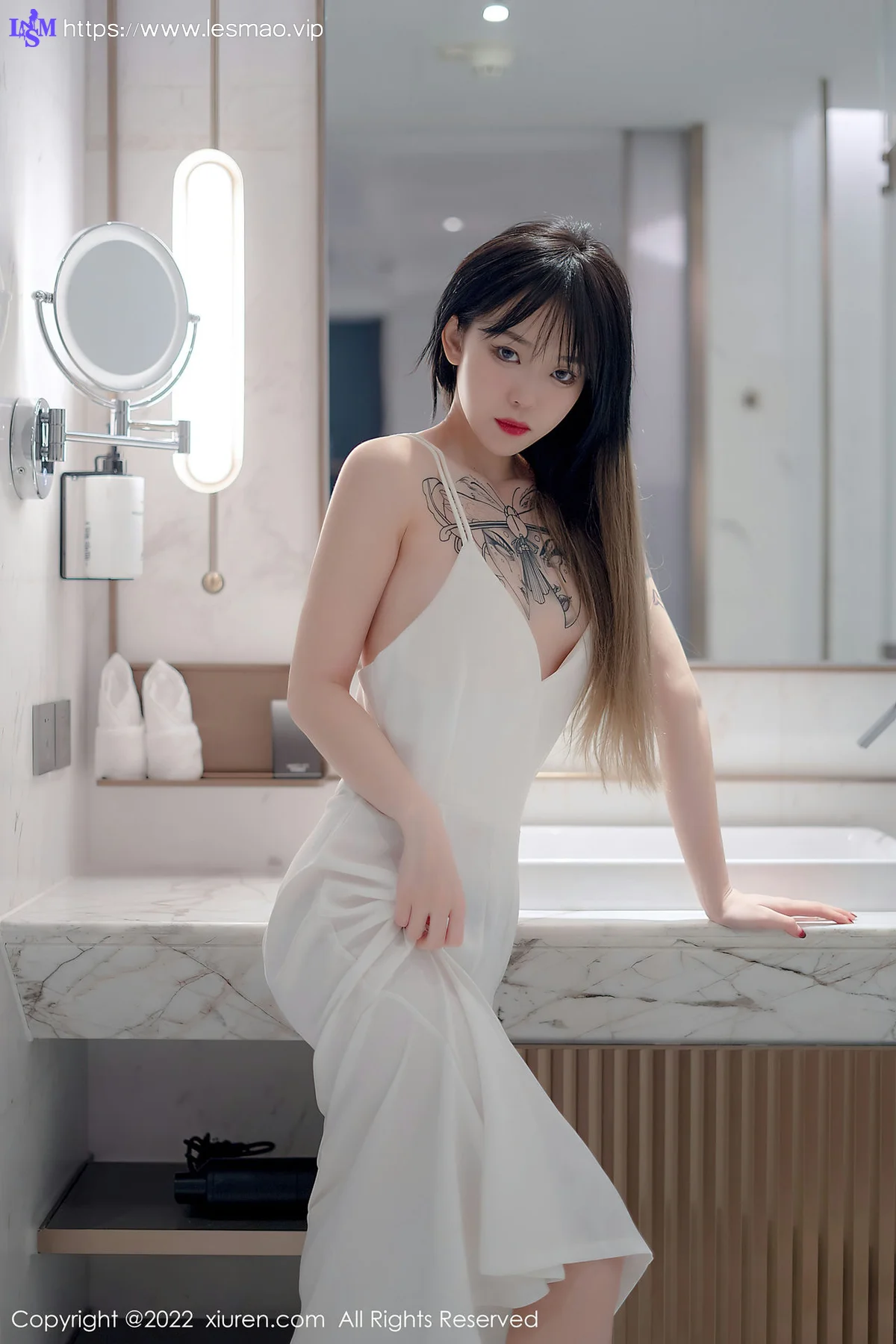 XiuRen 秀人 No.4611 轻透薄纱吊带 奶瓶. 性感写真3 - 26