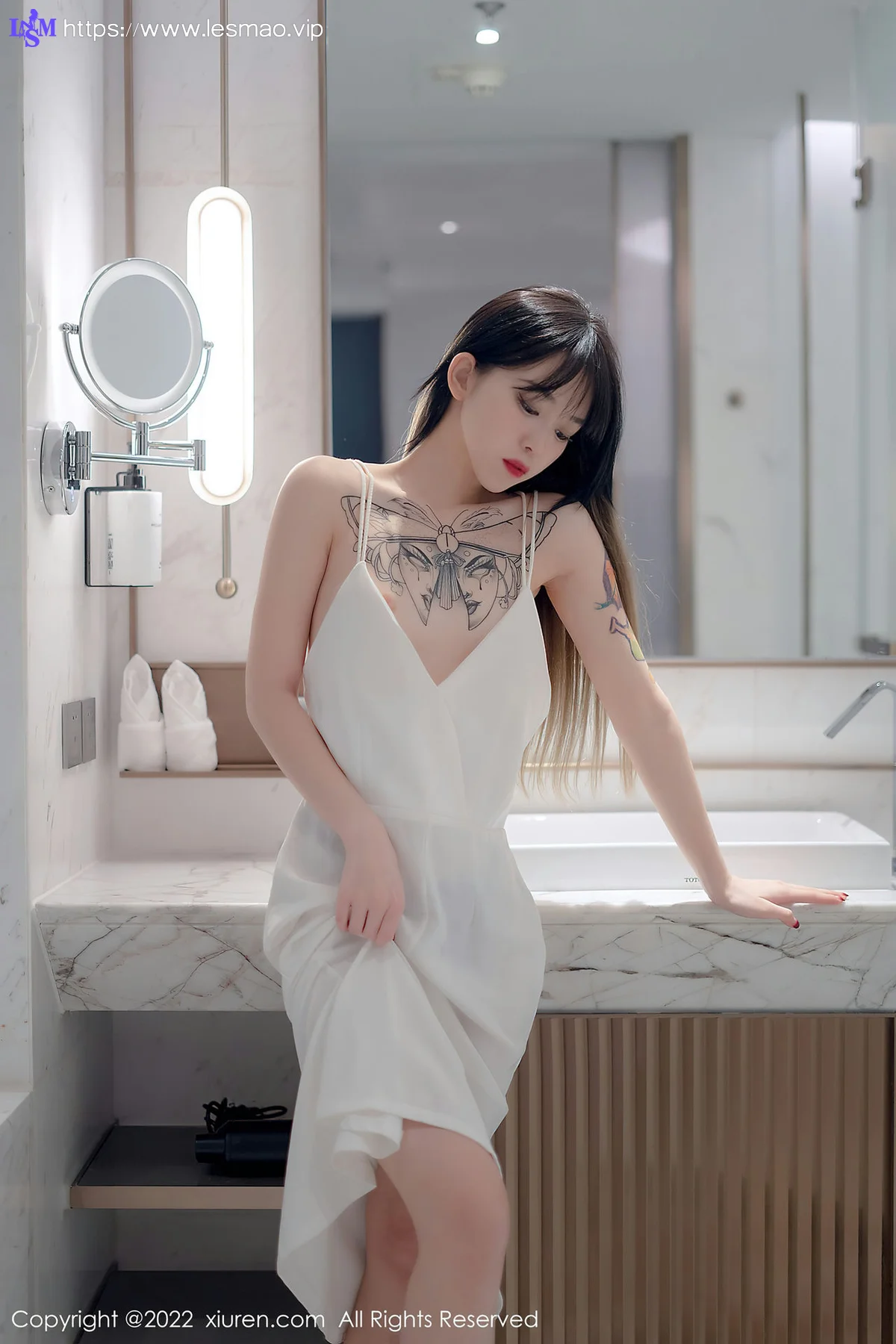 XiuRen 秀人 No.4611 轻透薄纱吊带 奶瓶. 性感写真3 - 28