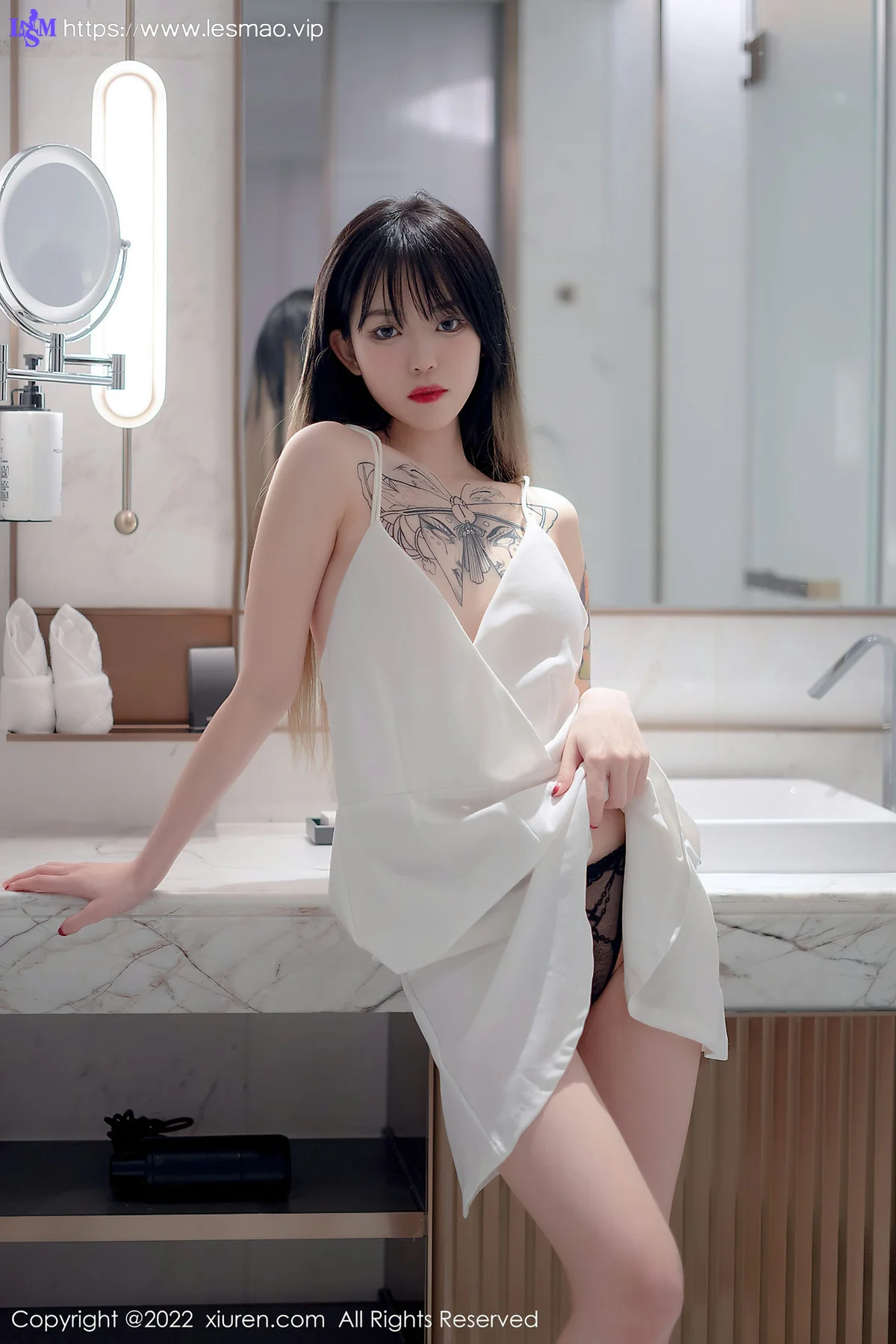XiuRen 秀人 No.4611 轻透薄纱吊带 奶瓶. 性感写真3 - 32