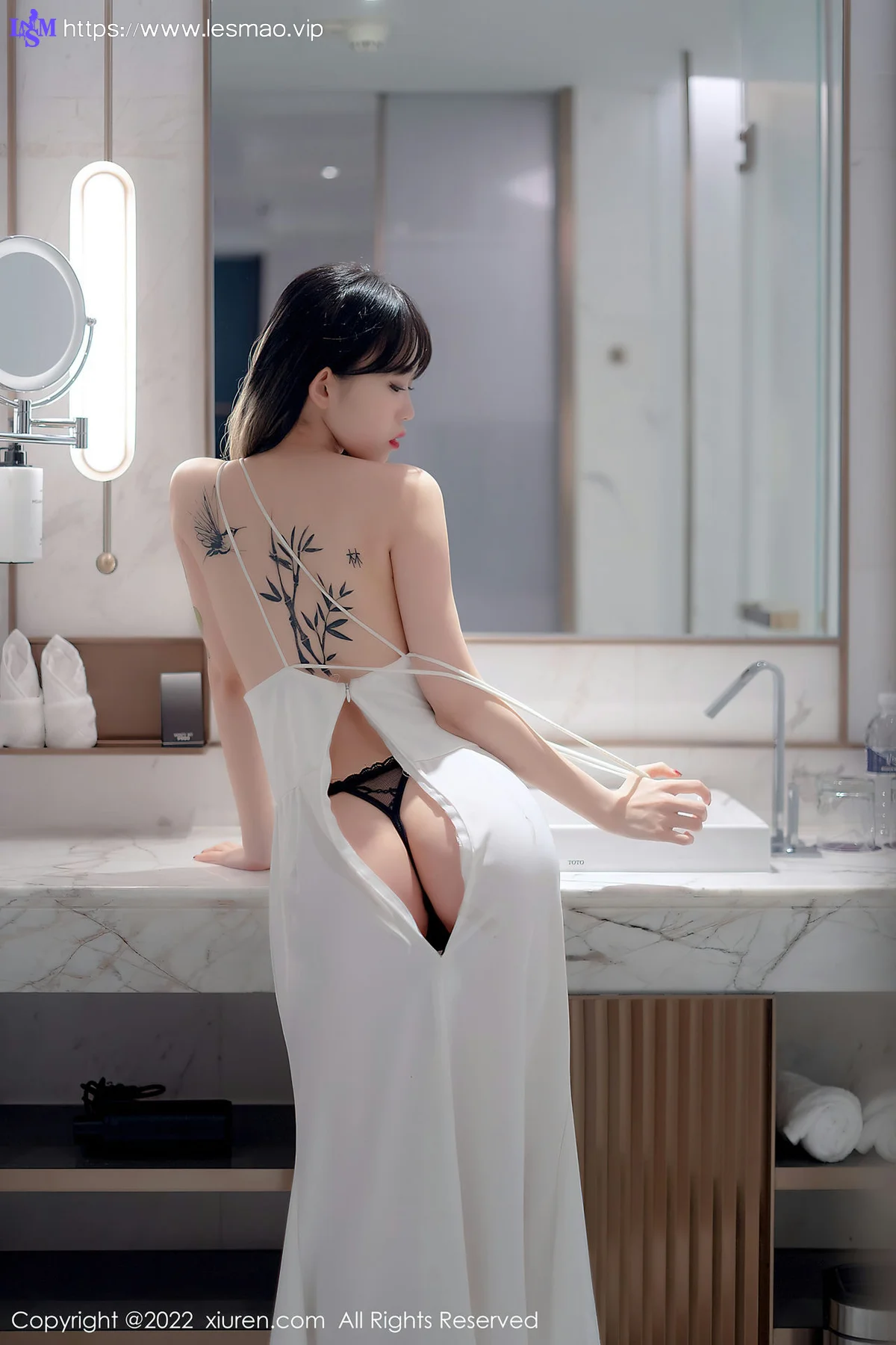 XiuRen 秀人 No.4611 轻透薄纱吊带 奶瓶. 性感写真3 - 41
