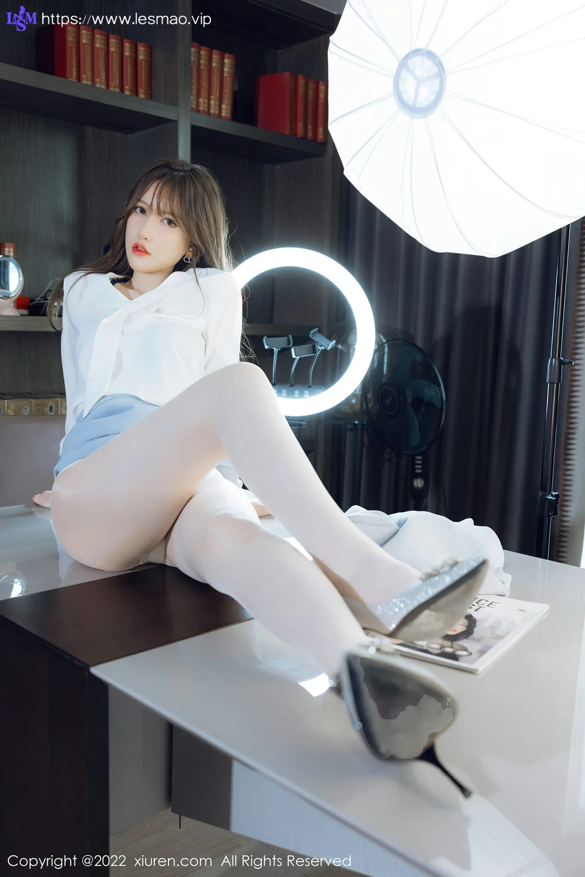 XiuRen 秀人 No.4658 魅惑白色丝袜 美桃酱 性感写真 - 50