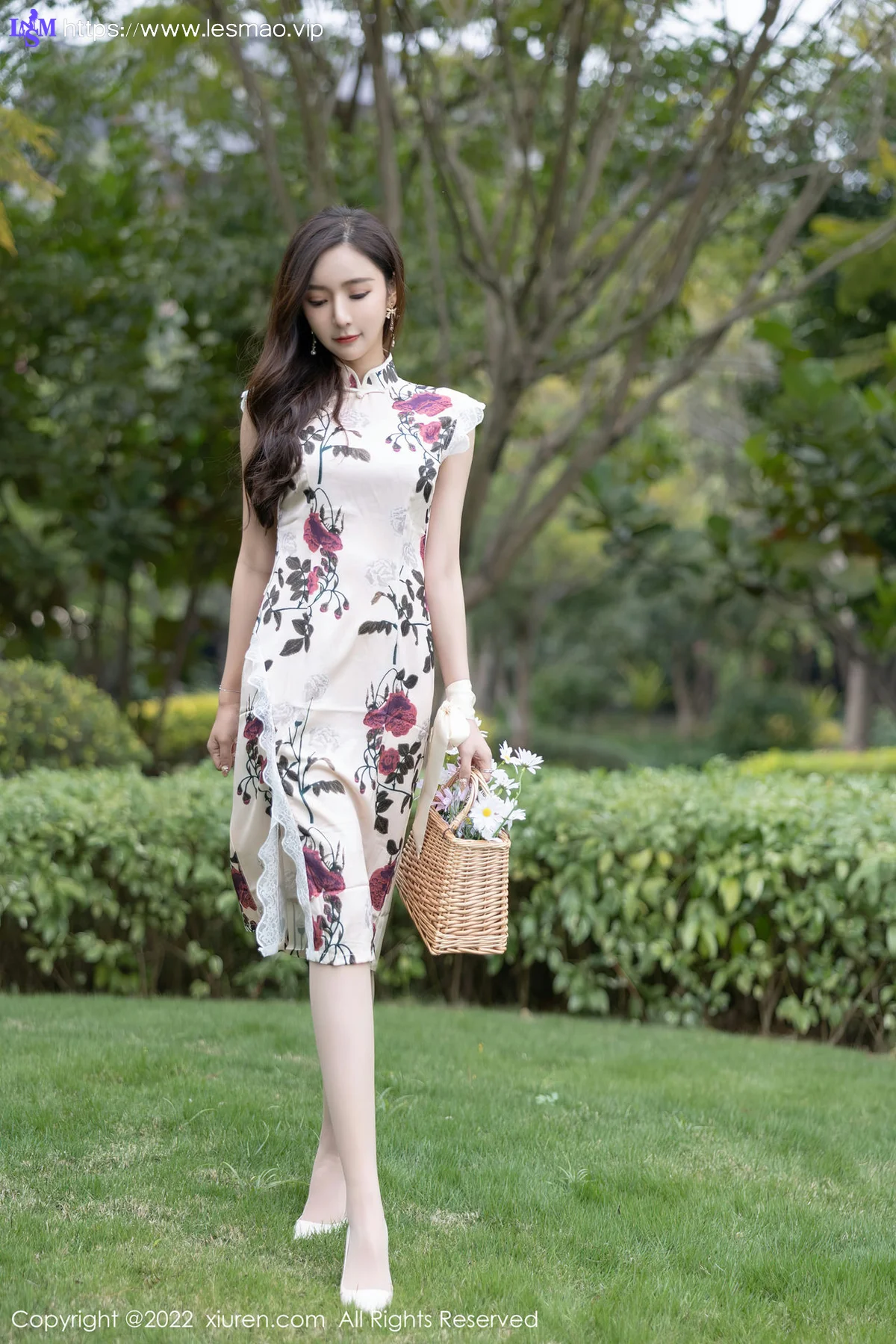 XiuRen 秀人 No.4688 花纹旗袍 王馨瑶yanni 性感写真1 - 13