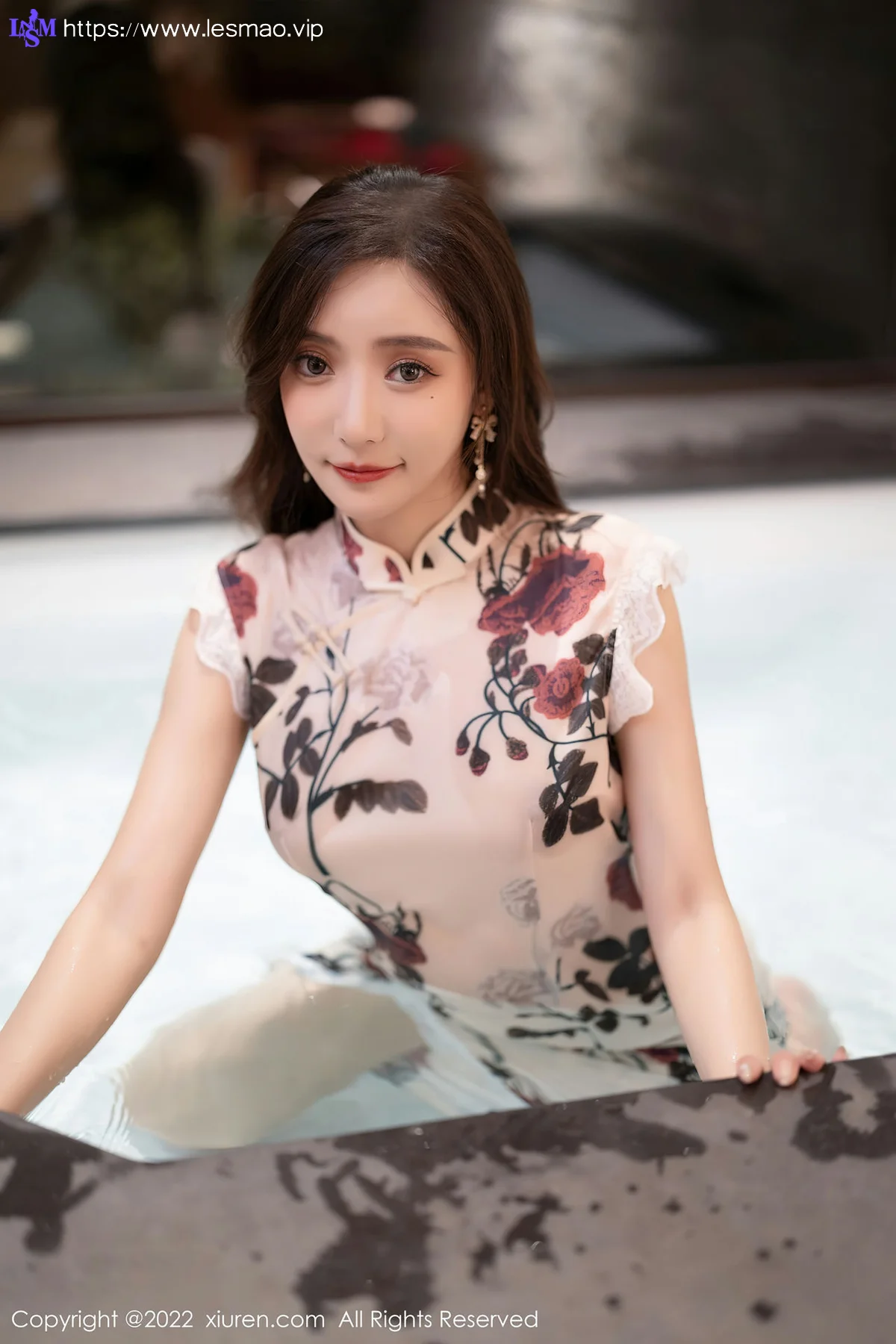 XiuRen 秀人 No.4688 花纹旗袍 王馨瑶yanni 性感写真1 - 64