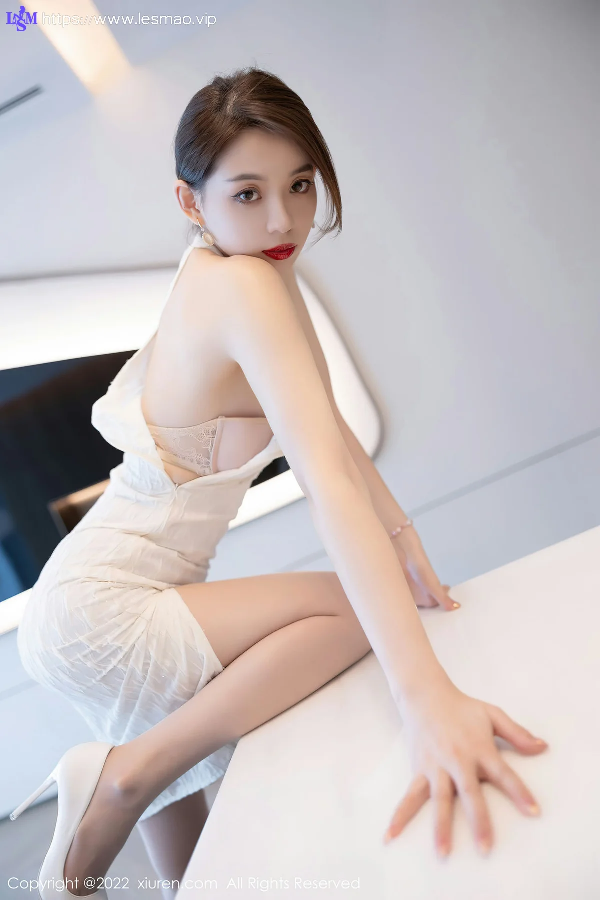XiuRen 秀人 No.4691 原色丝袜 言沫 性感写真22 - 26