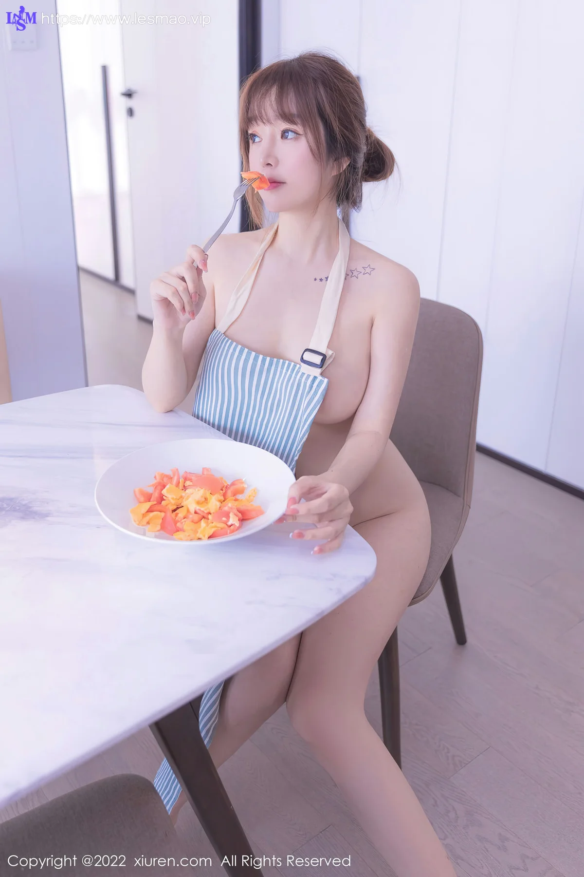 XiuRen 秀人 No.4706 美厨娘 王雨纯 性感写真111 - 50
