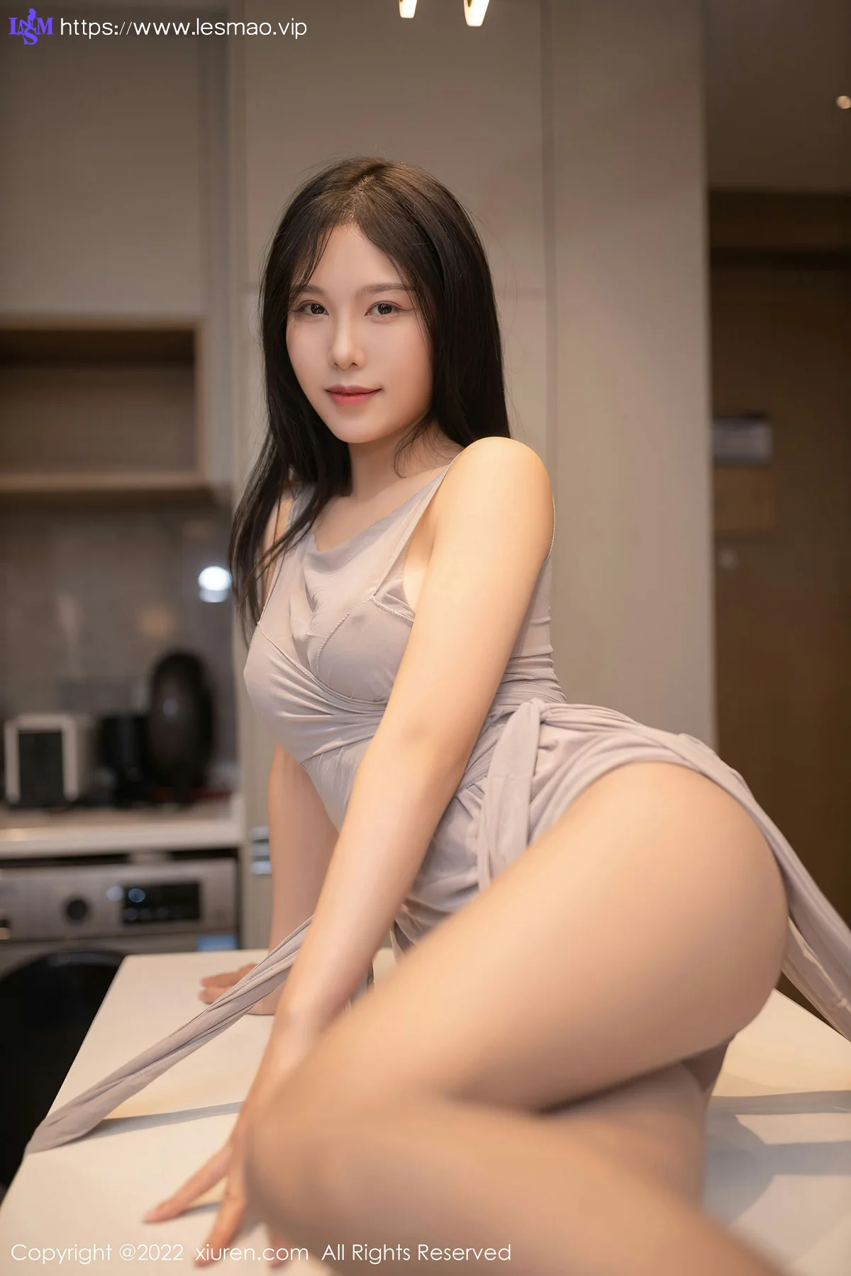 XiuRen 秀人 No.4727 灰色丝袜 利世 性感写真1 - 20