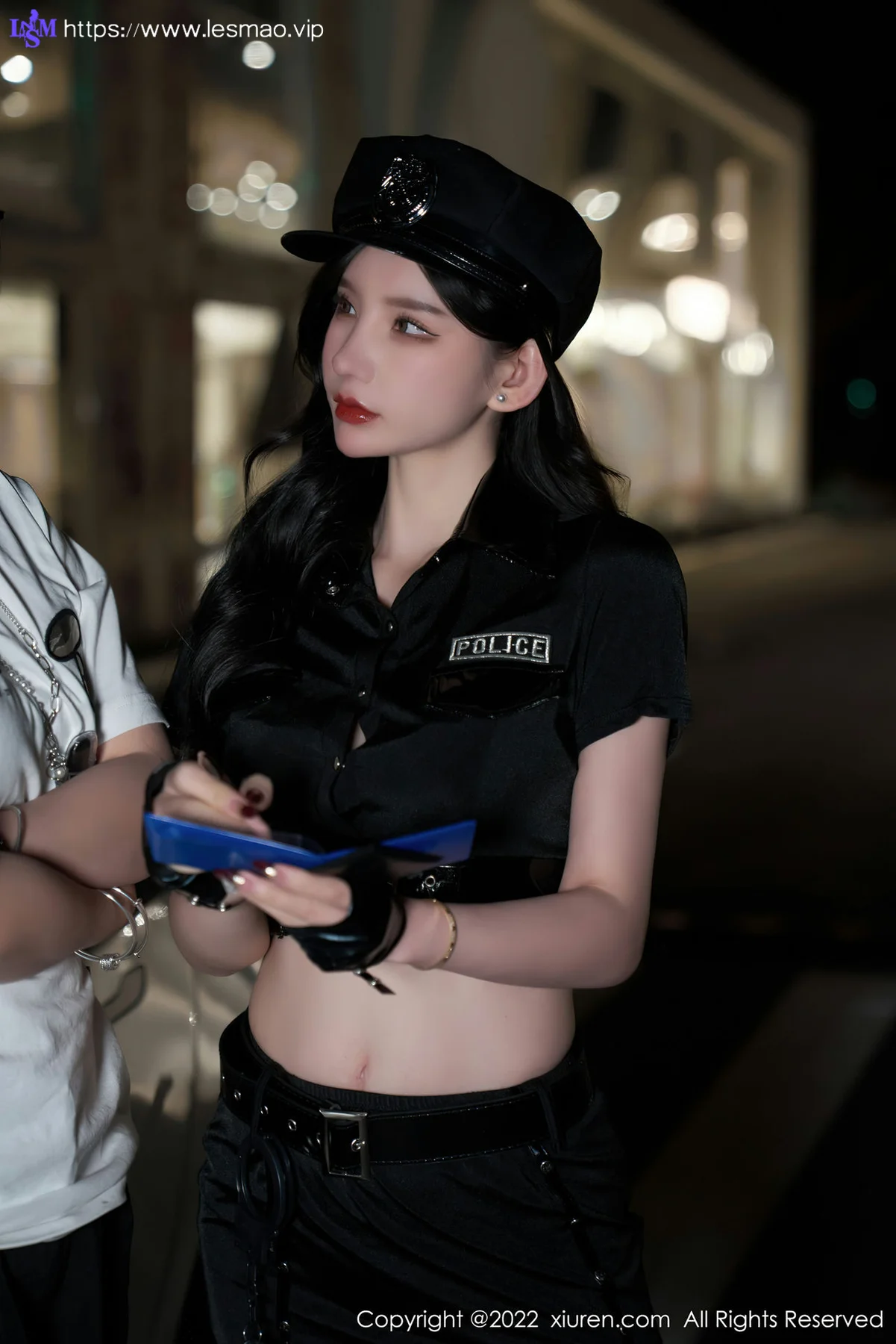 XiuRen 秀人 No.4741 女警官巡逻 周于希Sally 性感写真111 - 27