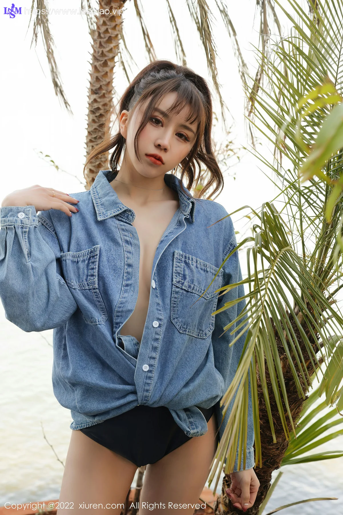 XiuRen 秀人 No.4804 户外爆乳 tina_甜仔 大理旅拍 - 16