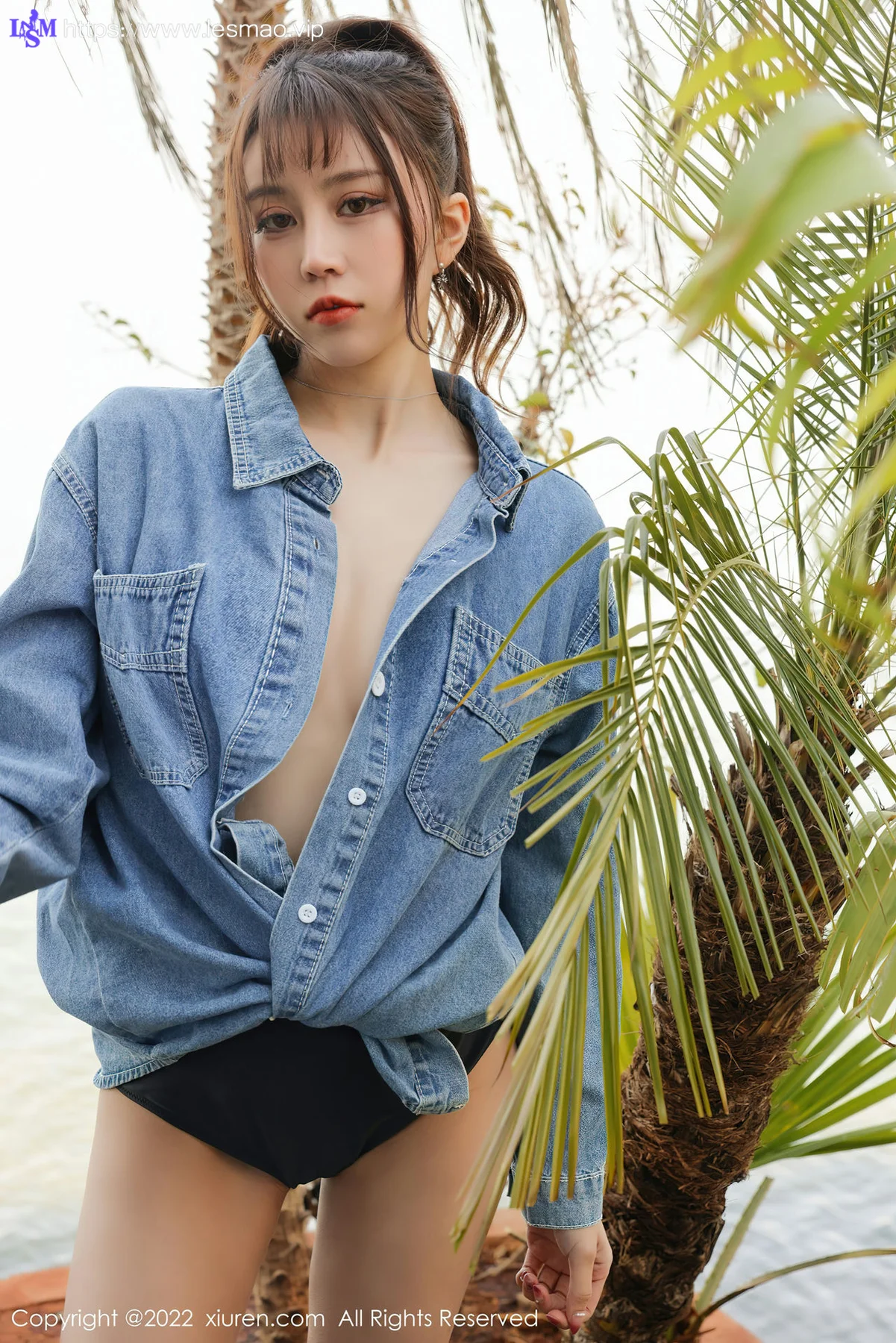 XiuRen 秀人 No.4804 户外爆乳 tina_甜仔 大理旅拍 - 17