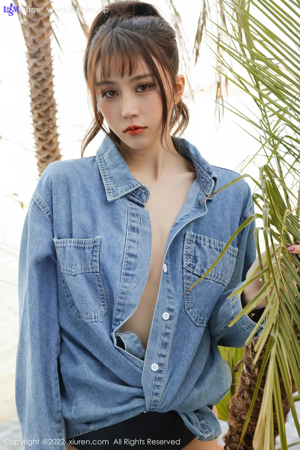 XiuRen 秀人 No.4804 户外爆乳 tina_甜仔 大理旅拍 - 18