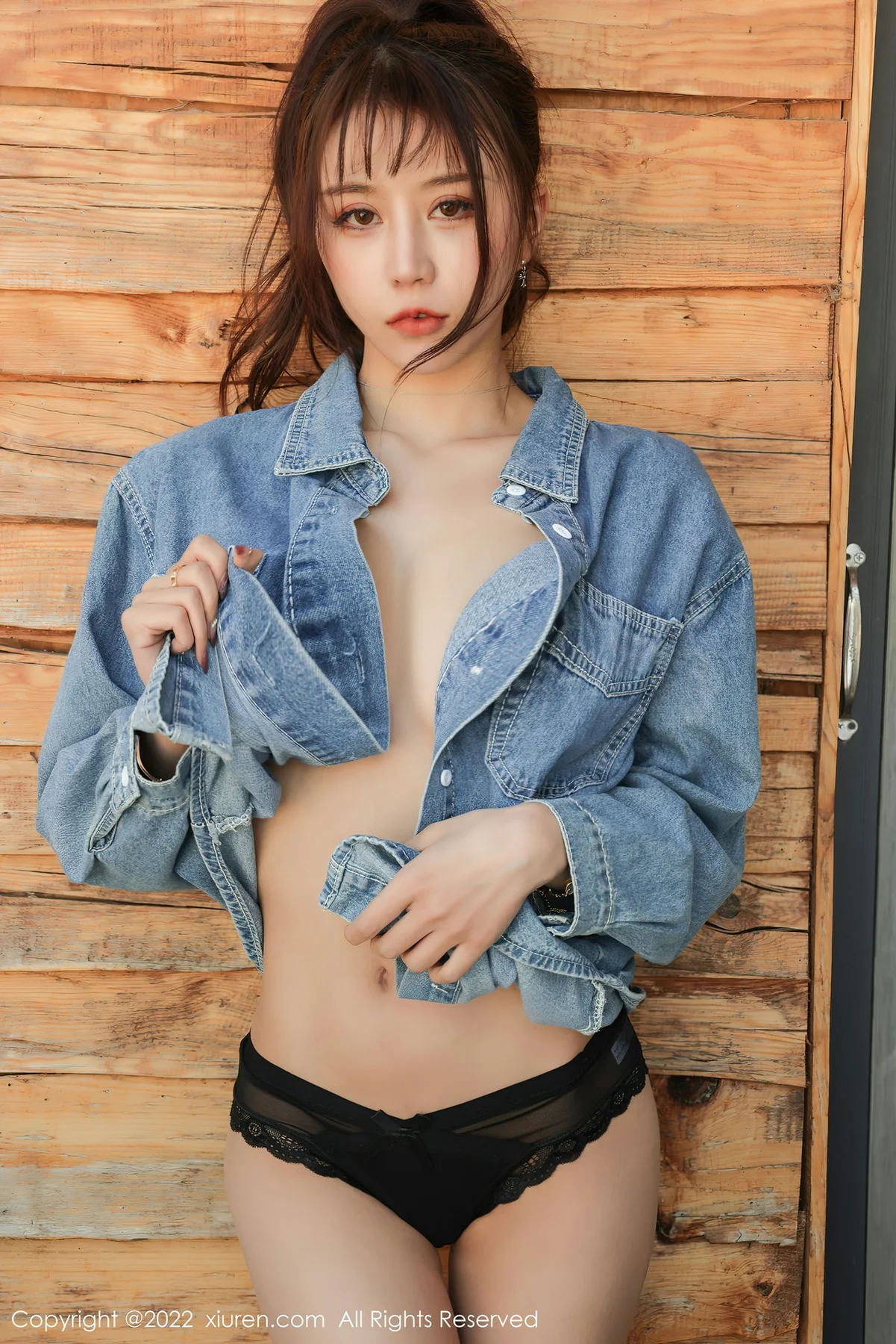 XiuRen 秀人 No.4804 户外爆乳 tina_甜仔 大理旅拍 - 24
