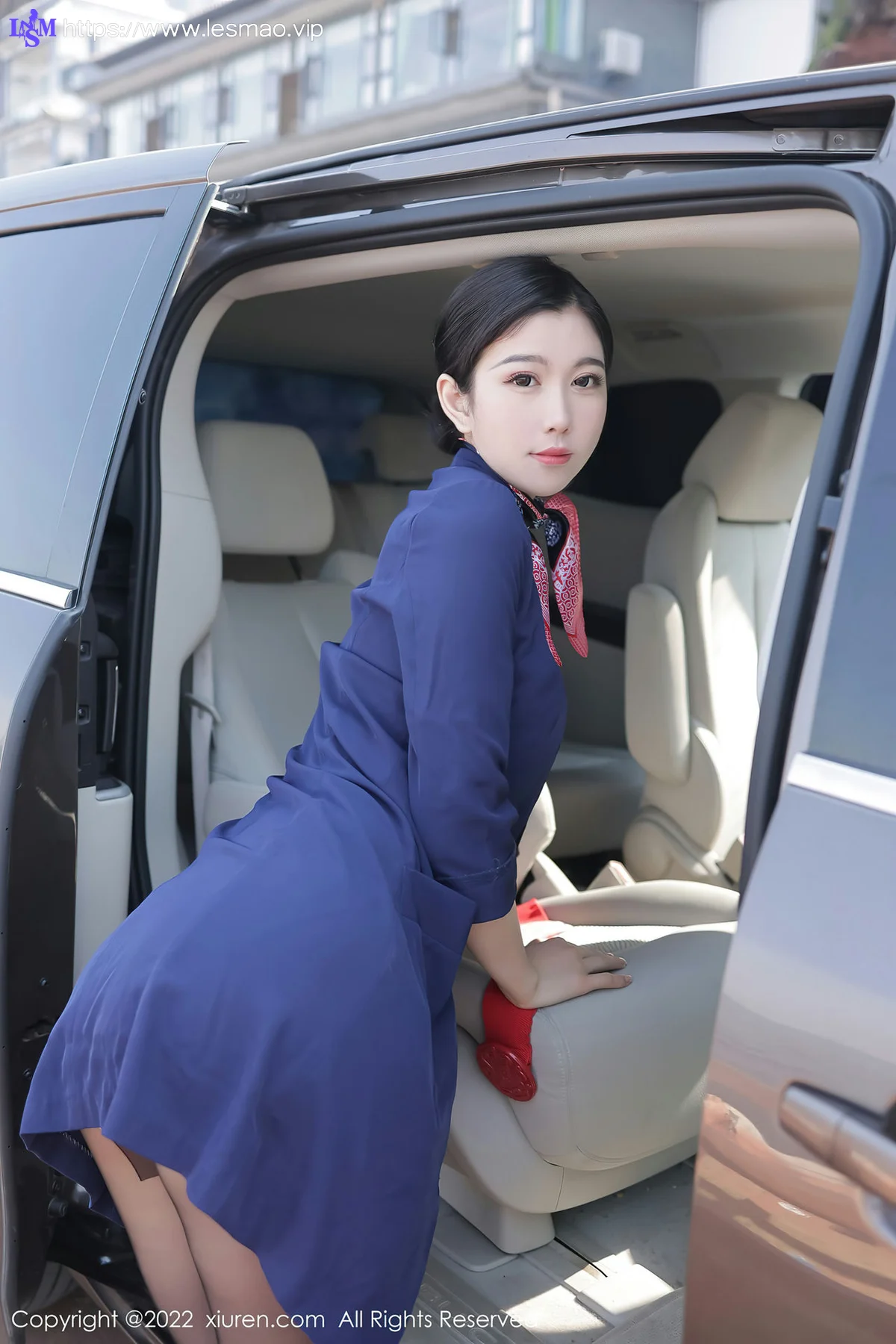 XiuRen 秀人 No.4809 空姐制服 李雅柔182CM 大理旅拍3 - 37