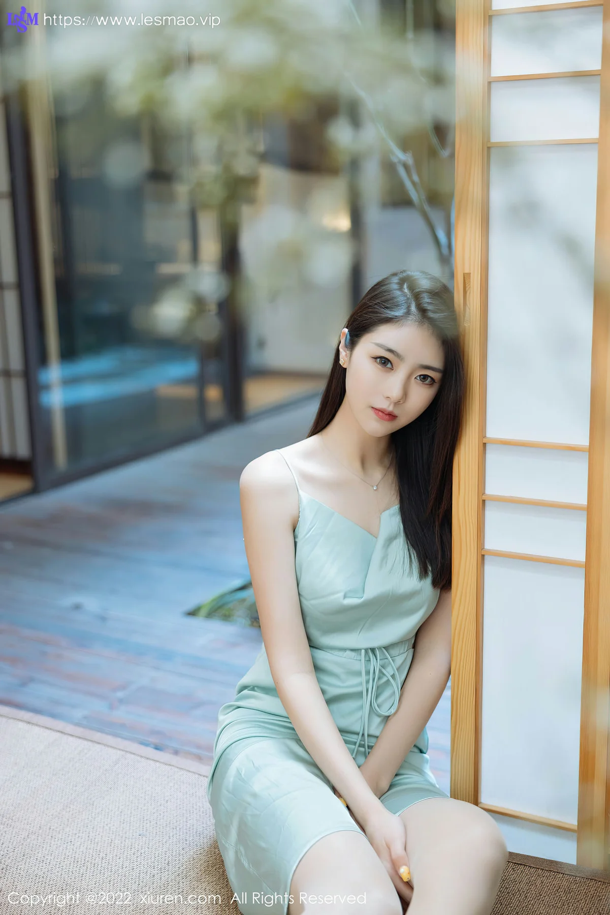 XiuRen 秀人 No.4832 简约白色外衣 可樂Vicky 性感写真2 - 31