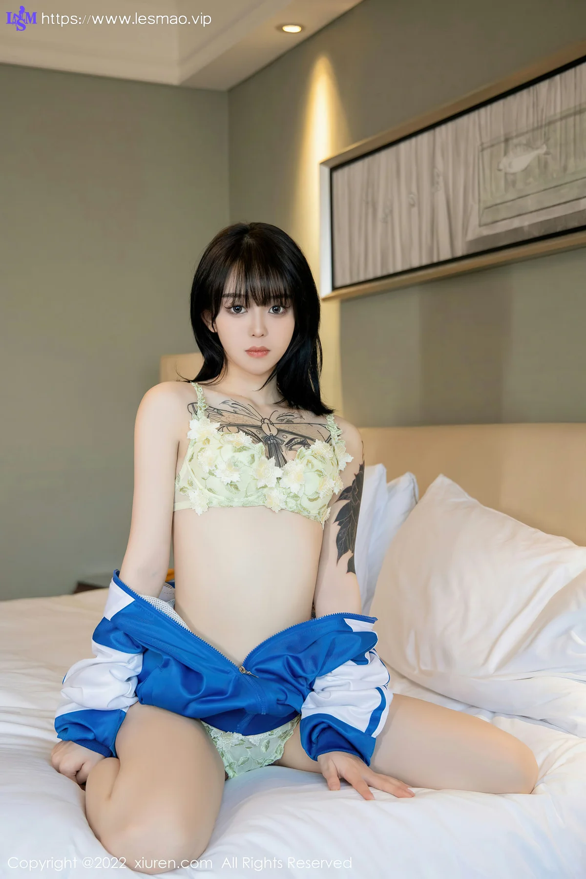 XiuRen 秀人 No.4838 极致美腿 奶瓶. 性感写真1 - 66