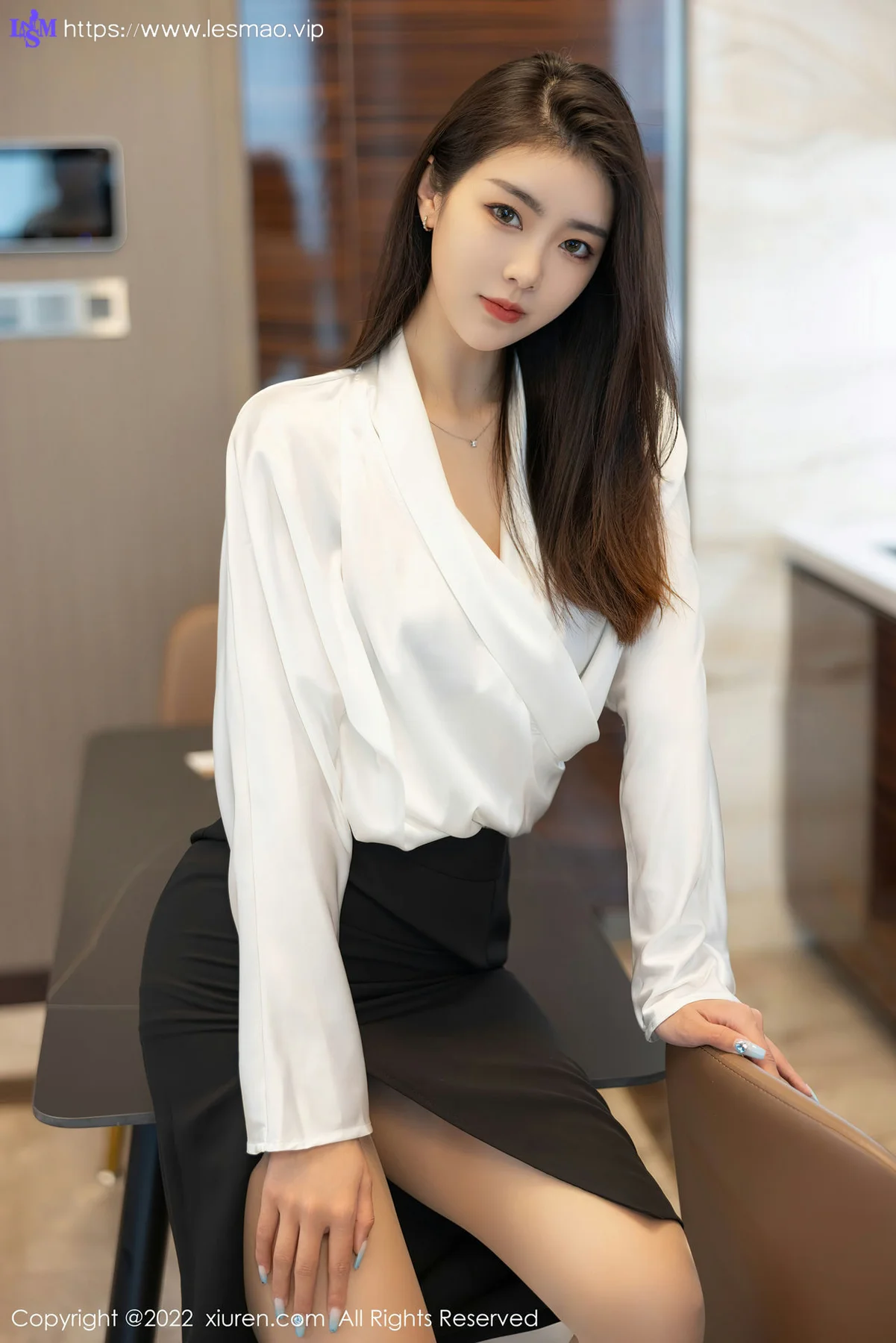 XiuRen 秀人 No.4869 妩媚十足 可樂Vicky 性感写真22 - 20