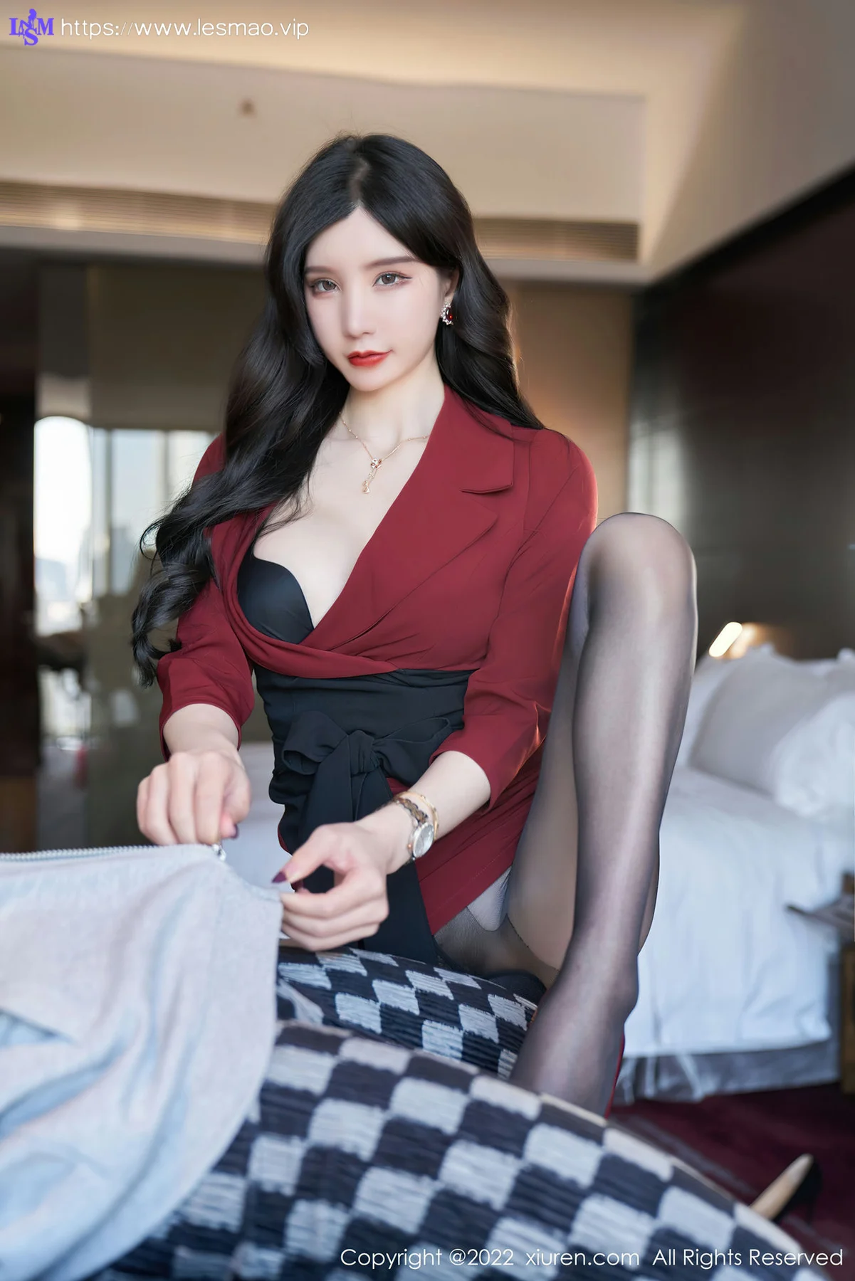 XiuRen 秀人 No.4877 诱人黑丝 周于希Sally 性感写真111 - 36