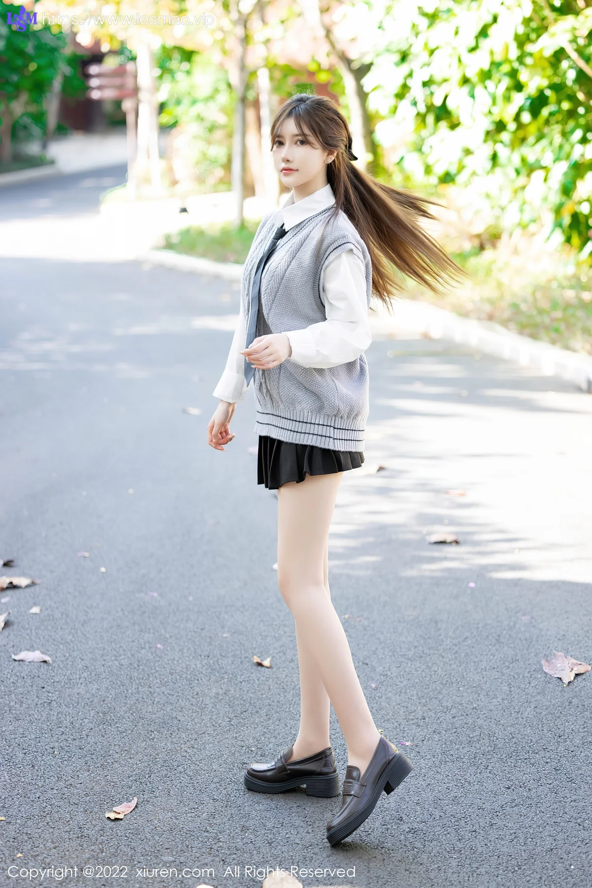 XiuRen 秀人 No.4896 黑色蕾丝 美桃酱 珠三角旅拍写真33 - 15